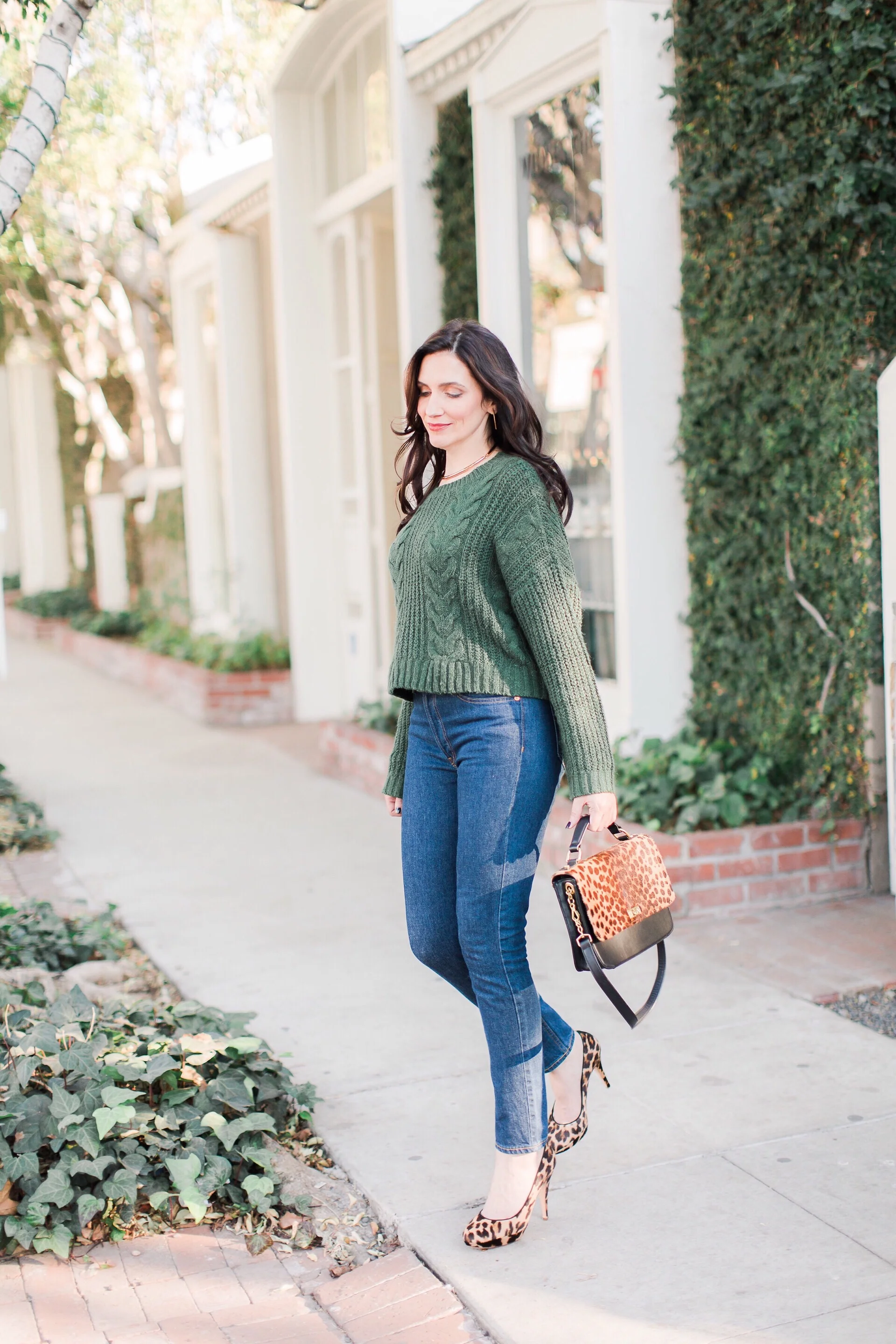 How to Wear Leopard Prints and Accessories