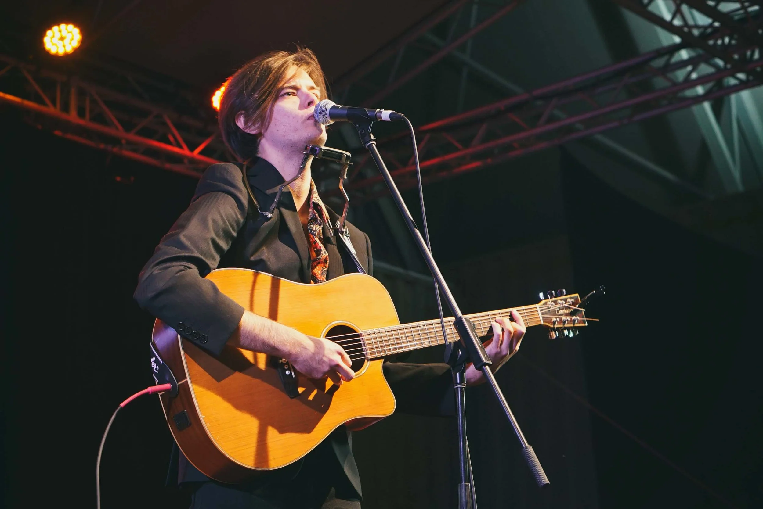 Angus Oastler - Live Photo2