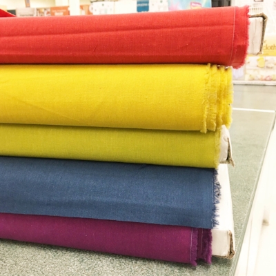 I had an unexpected encounter with Cloud 9's gorgeous organic cottons today. 2.5 yard came home with me for another upcoming collaboration idea.