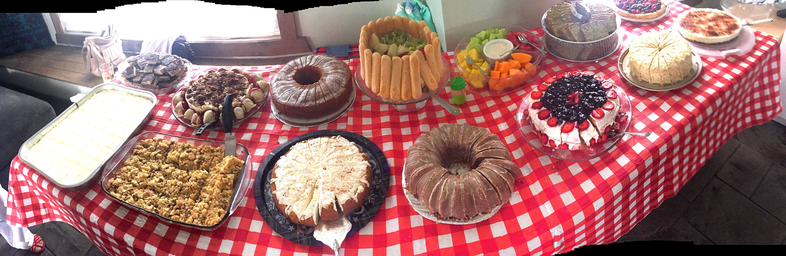 CAKE TABLE.jpg
