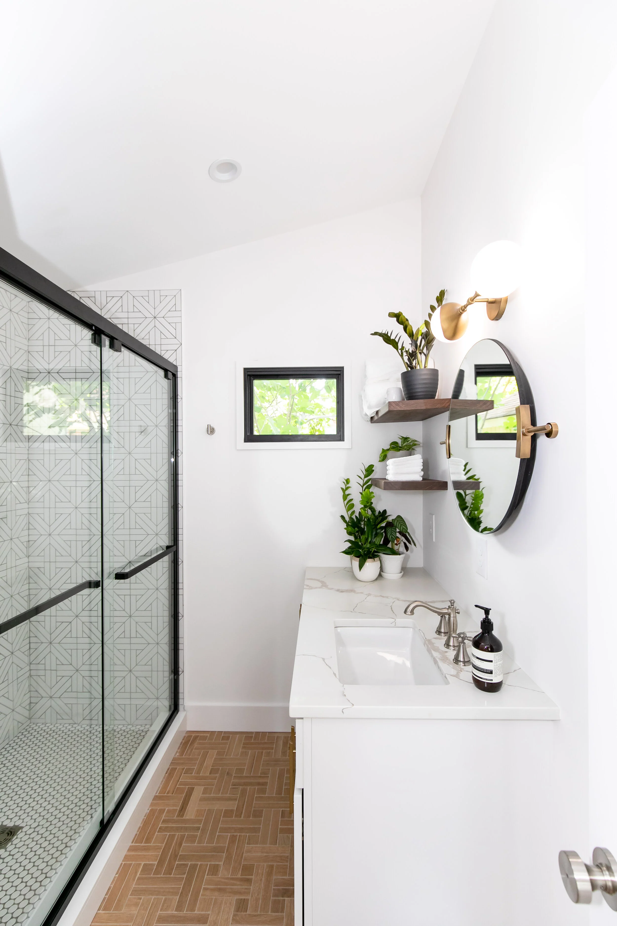 AshleyAve_GuestSuite-26.jpg