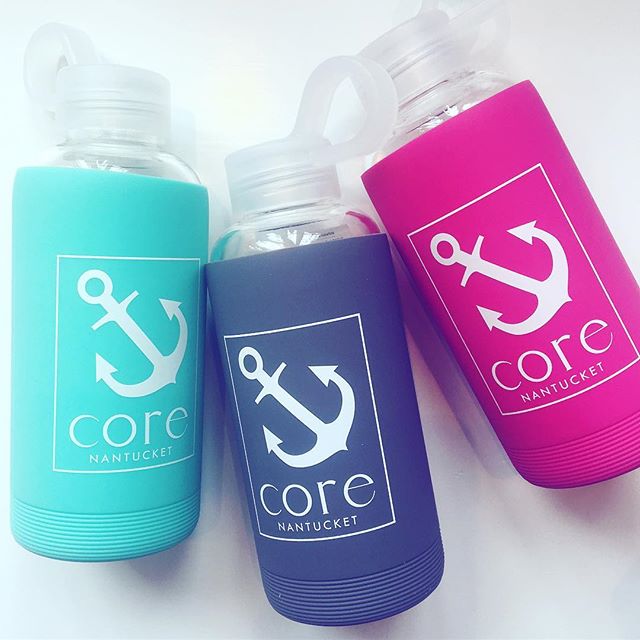 H20 bottles are in!! Lots of colors/sizes! Stay hydrated in style this summer! 💪🏻☀️💕