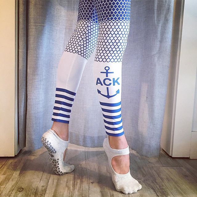 We 💙 our new ACK leggings from @altaregoapparel ! ⚓️ Lots of cute new arrivals in the store today!! #corenantucket #ack #nantucket #pilates #thesweatlife #athleisure #activewear