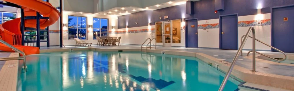 Holiday Inn Express & Suites Calgary South-Macleod Trail.jpeg