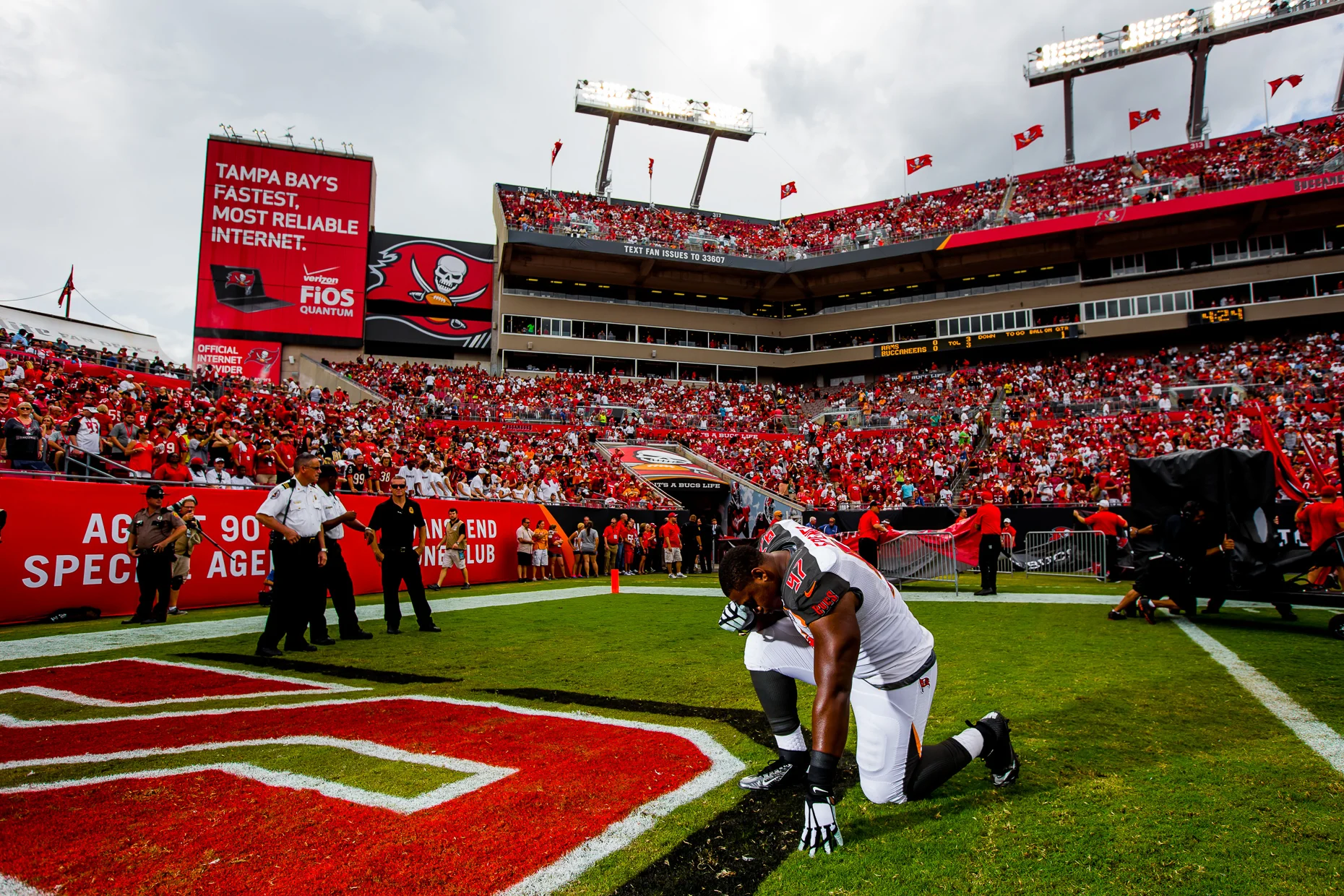 chip+litherland+tampa+bay+buccaneers+0029.jpg