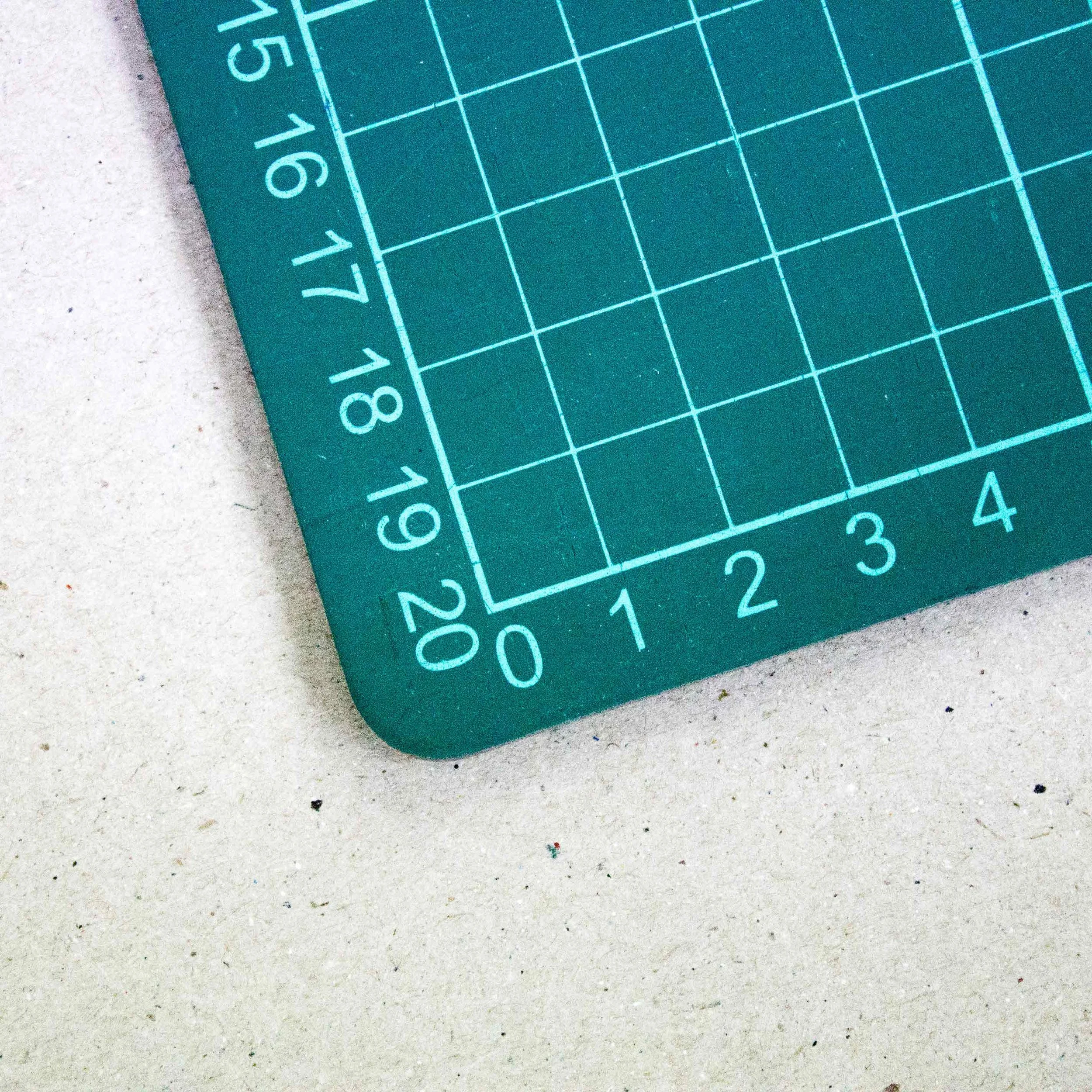 a4-corner.jpg