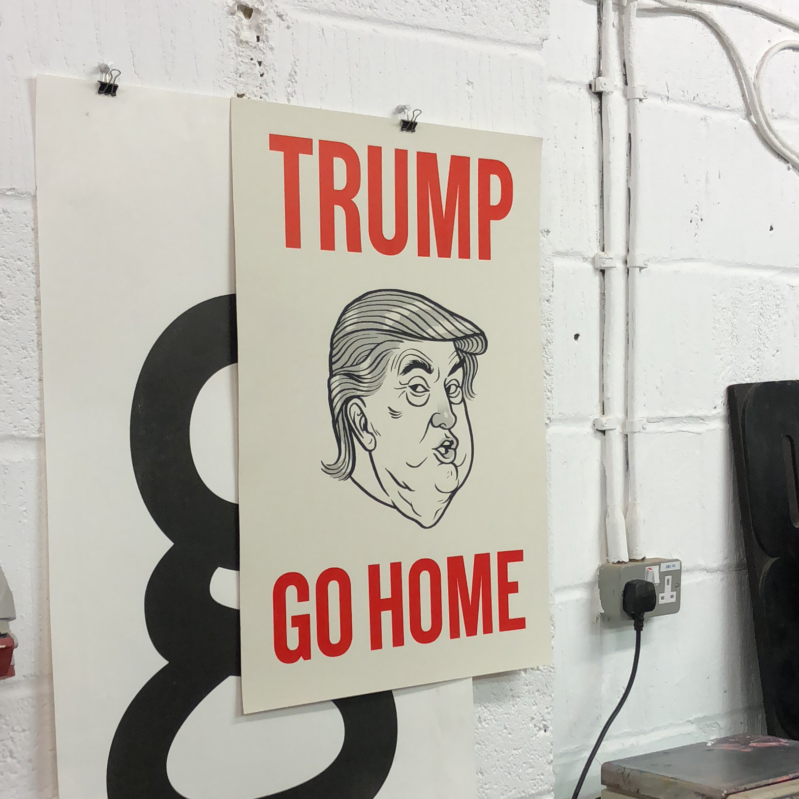 Trump Go Home - Dan Evans With Manson's Press and Thomas Mayo