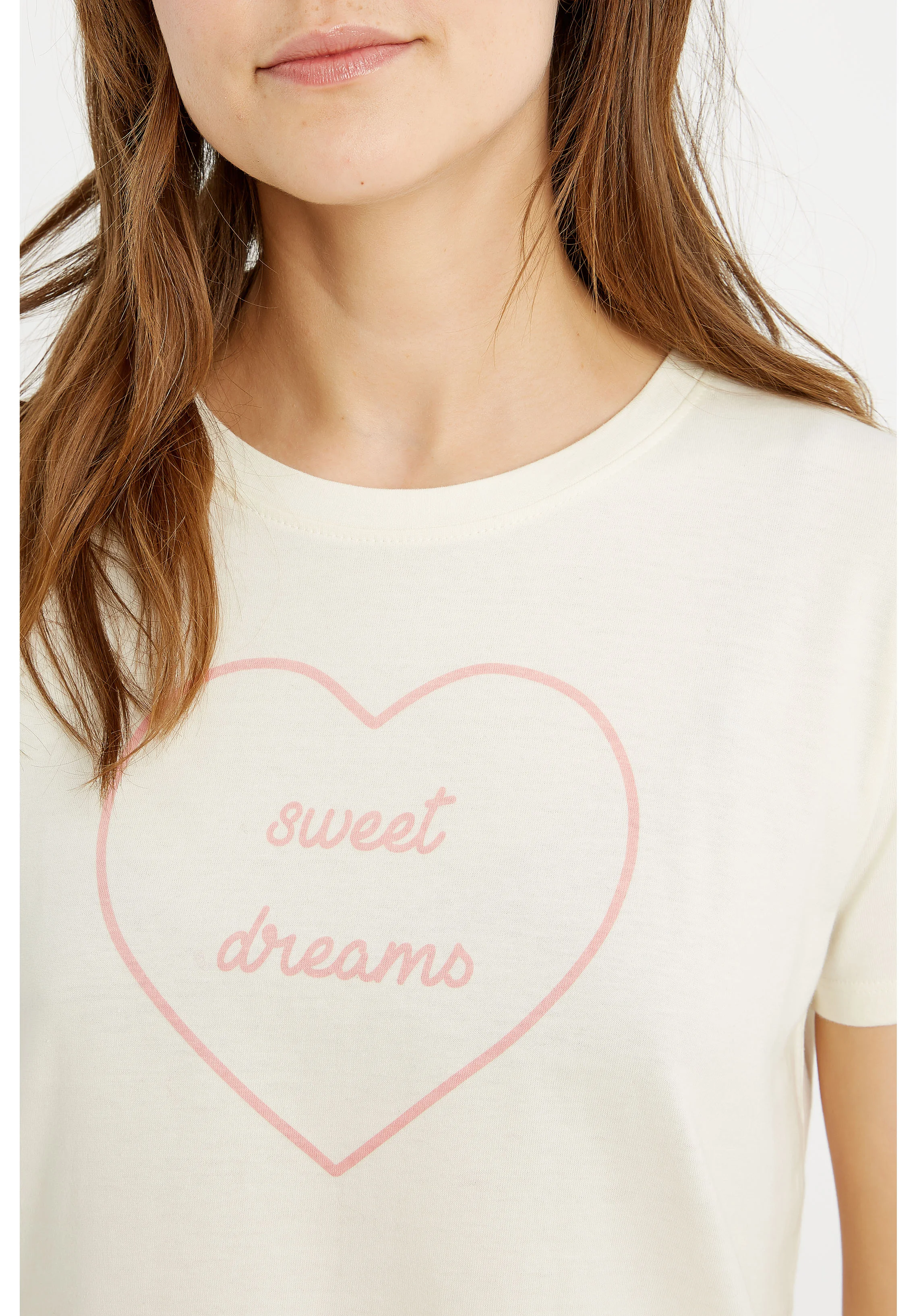 sweet-dreams-print-tee-05b337926343 (1).jpg