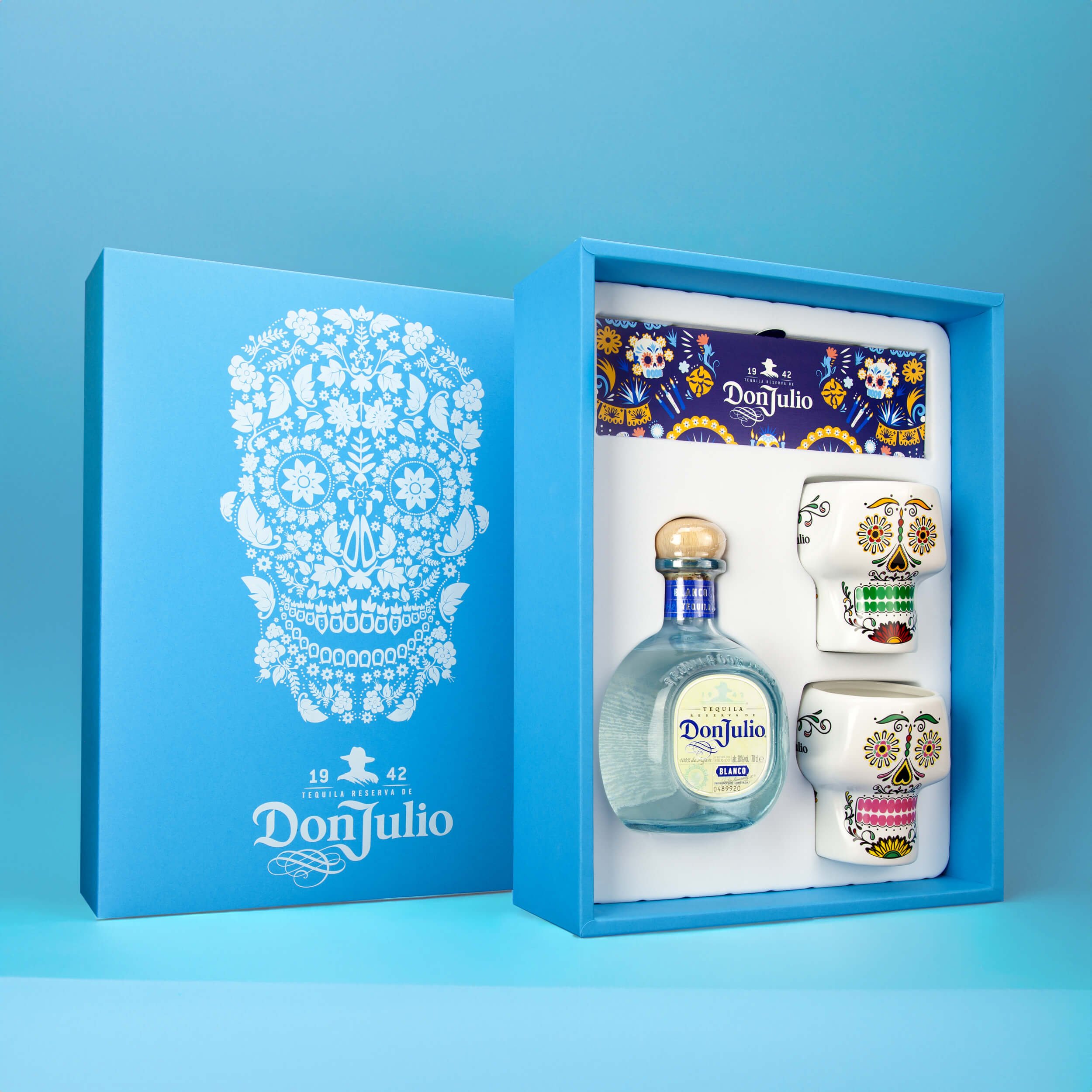 Don-Julio-Diadelosmuertos-Tequila-Social-Marketing-Influencer-Box-Inside-sq-v2.jpg