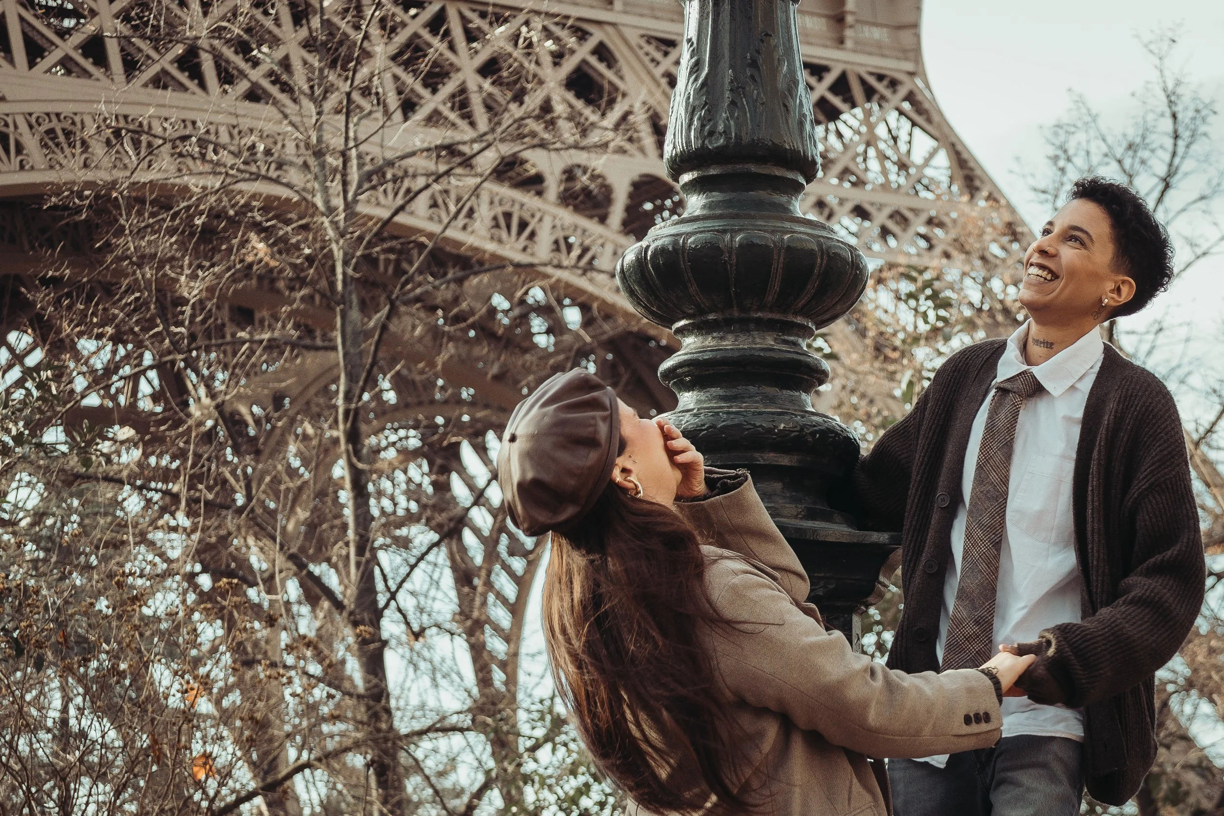 DalilaEtChelcie_TourEiffel_Lampadaire-27.jpg