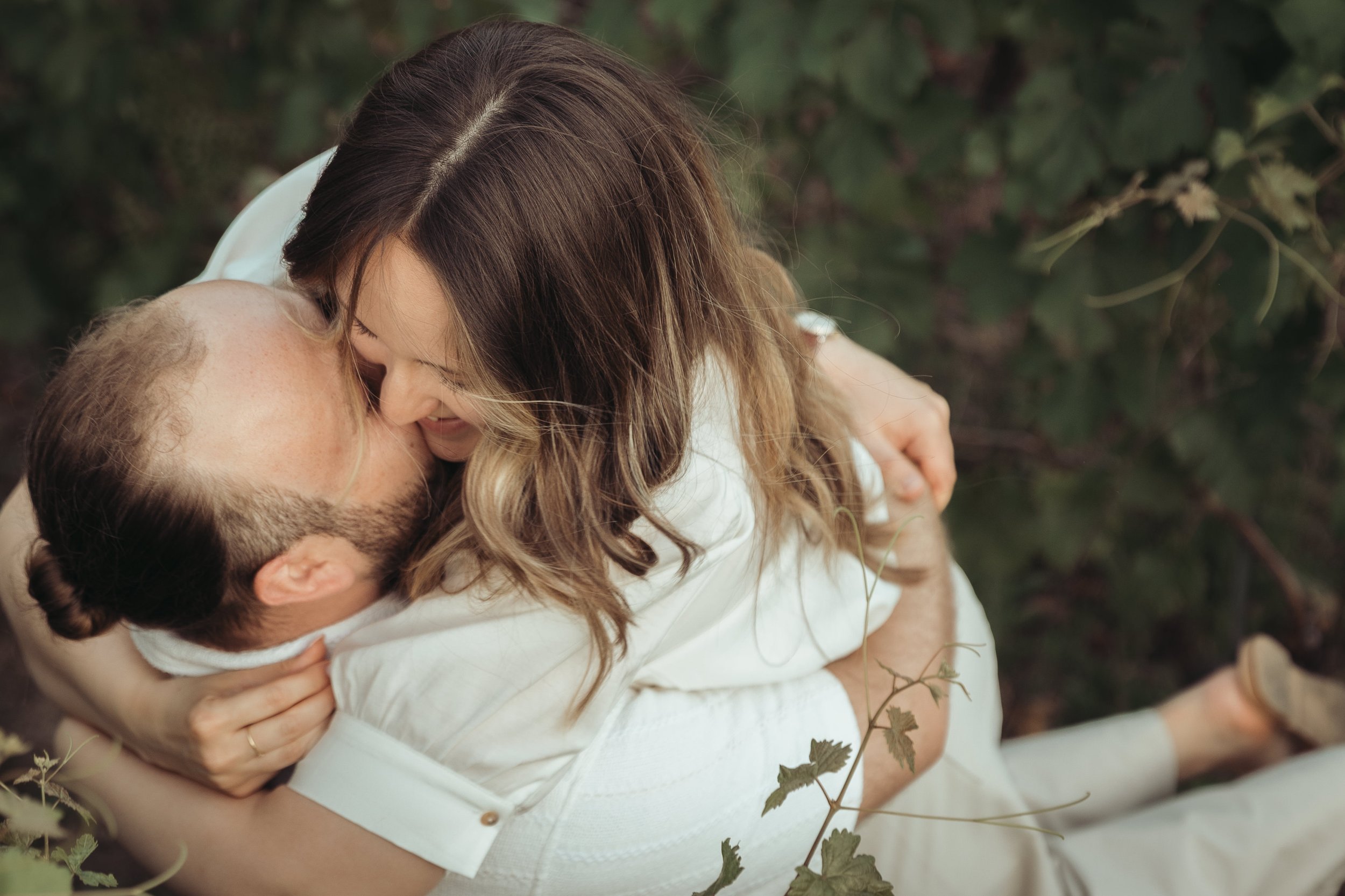 MarieMonodPhotographedEmotions_Engagement_Couple_MélanieEtEloi_Lavaux_76.jpg