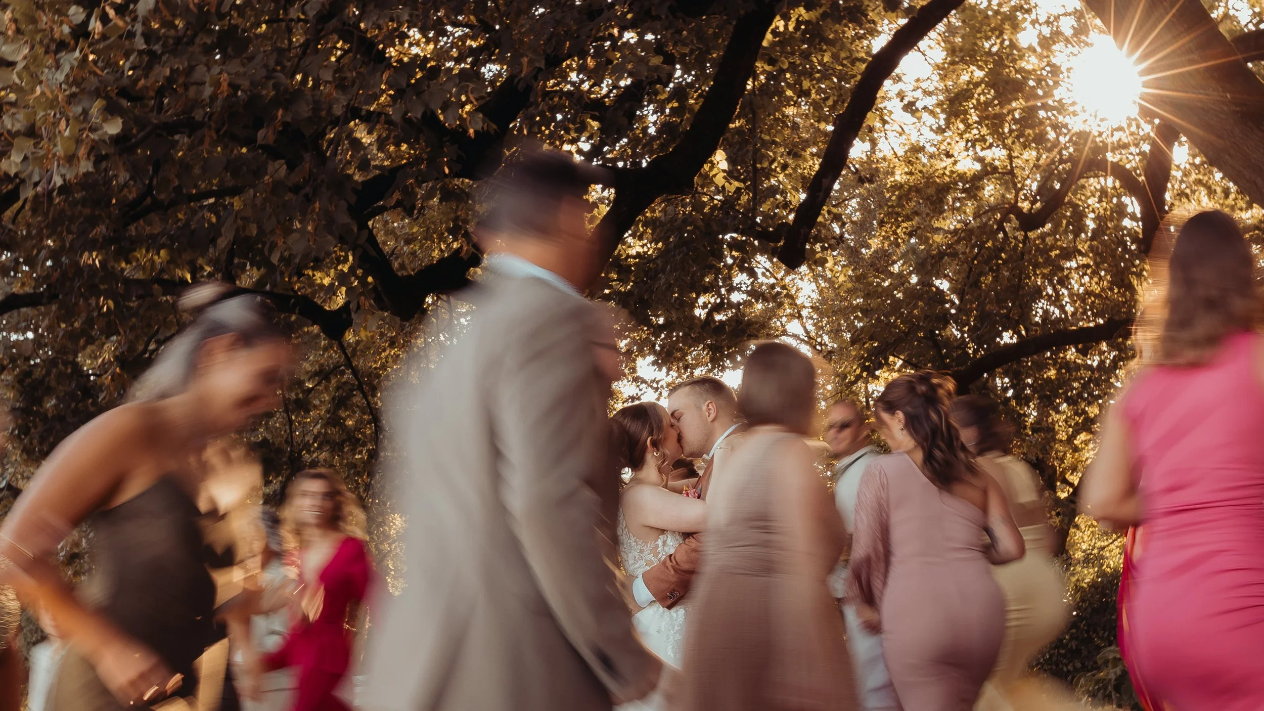 MarieMonodPhotographedEmotions_EndlessLove_YaelleMaxime_mariage_850.jpg