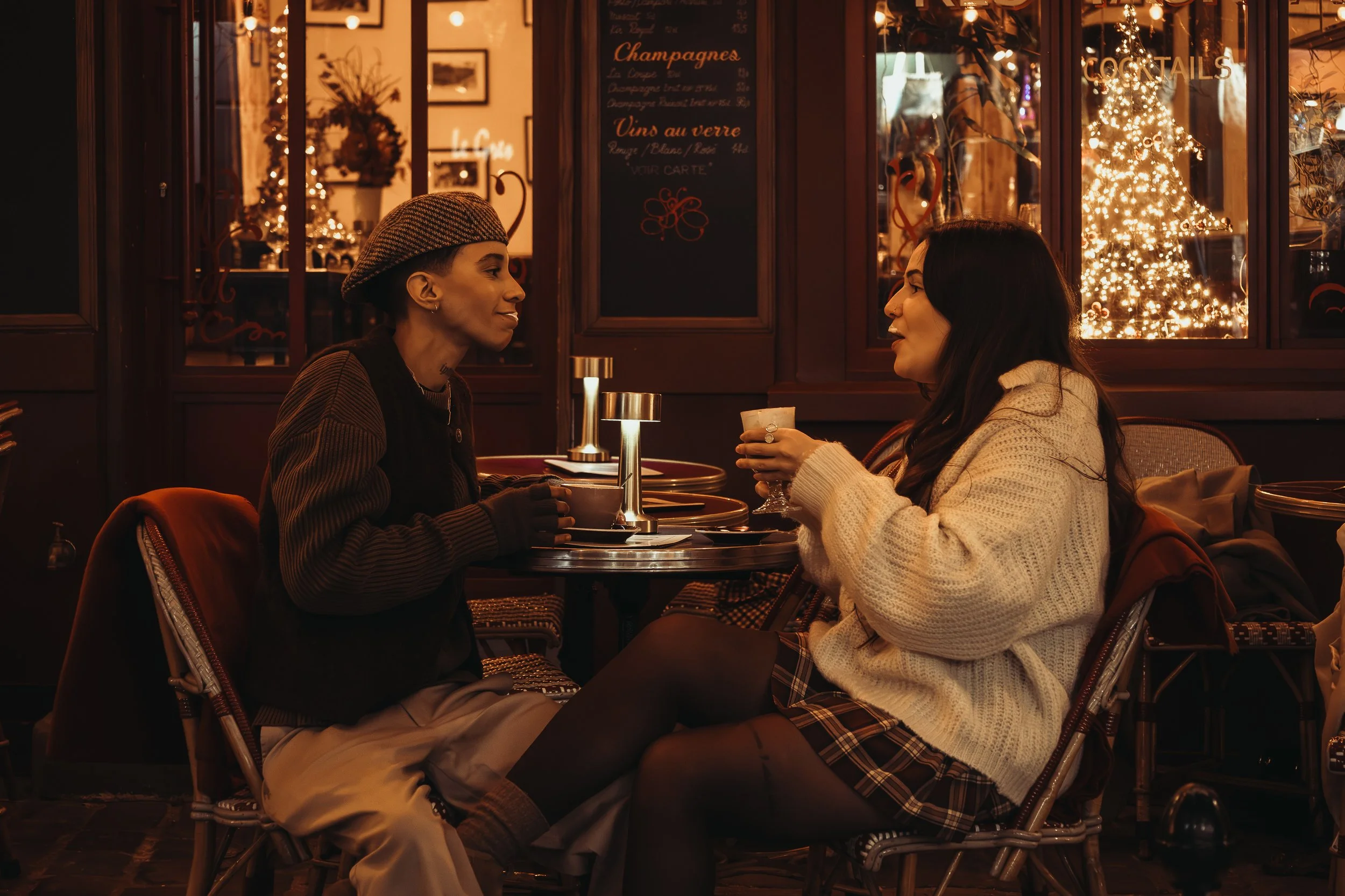 DalilaEtChelcie_Bistrot-02.jpg