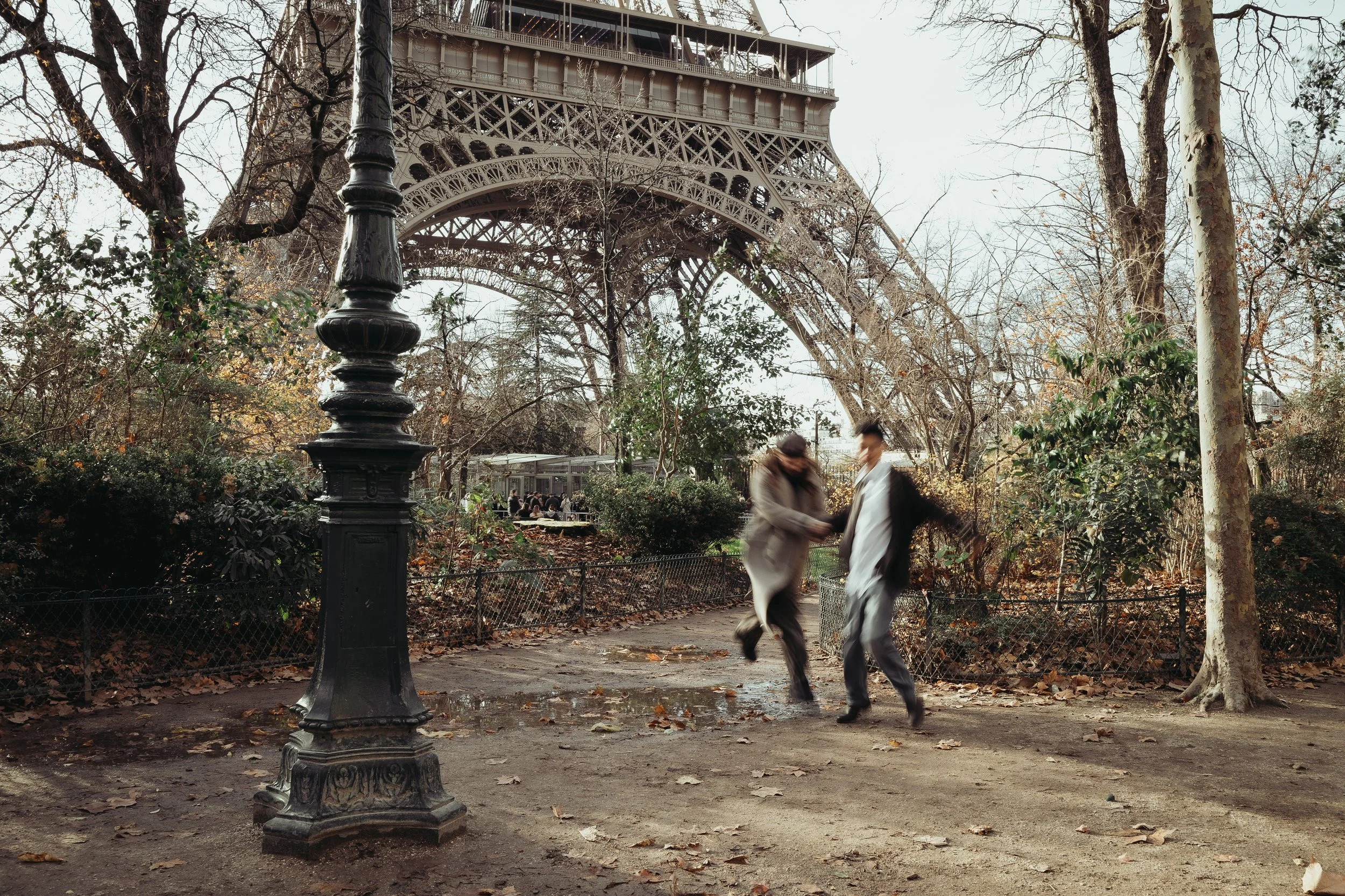 DalilaEtChelcie_TourEiffel_Lampadaire-33.jpg