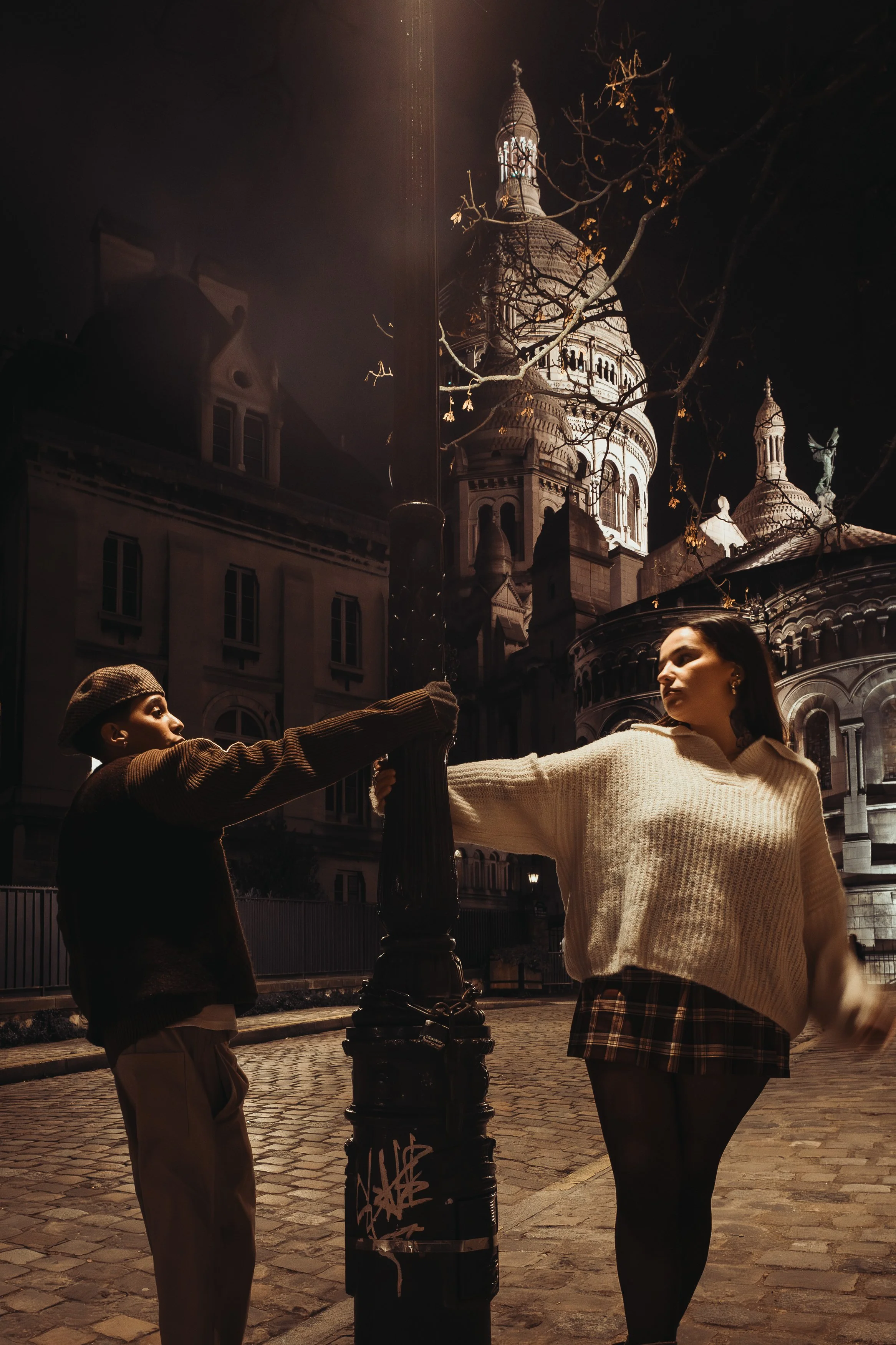 DalilaEtChelcie_Montmartre-16.jpg
