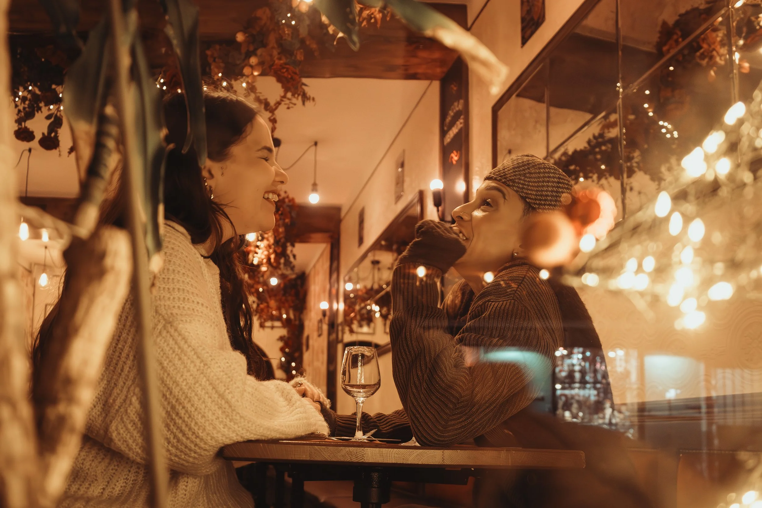 DalilaEtChelcie_Bistrot-31.jpg