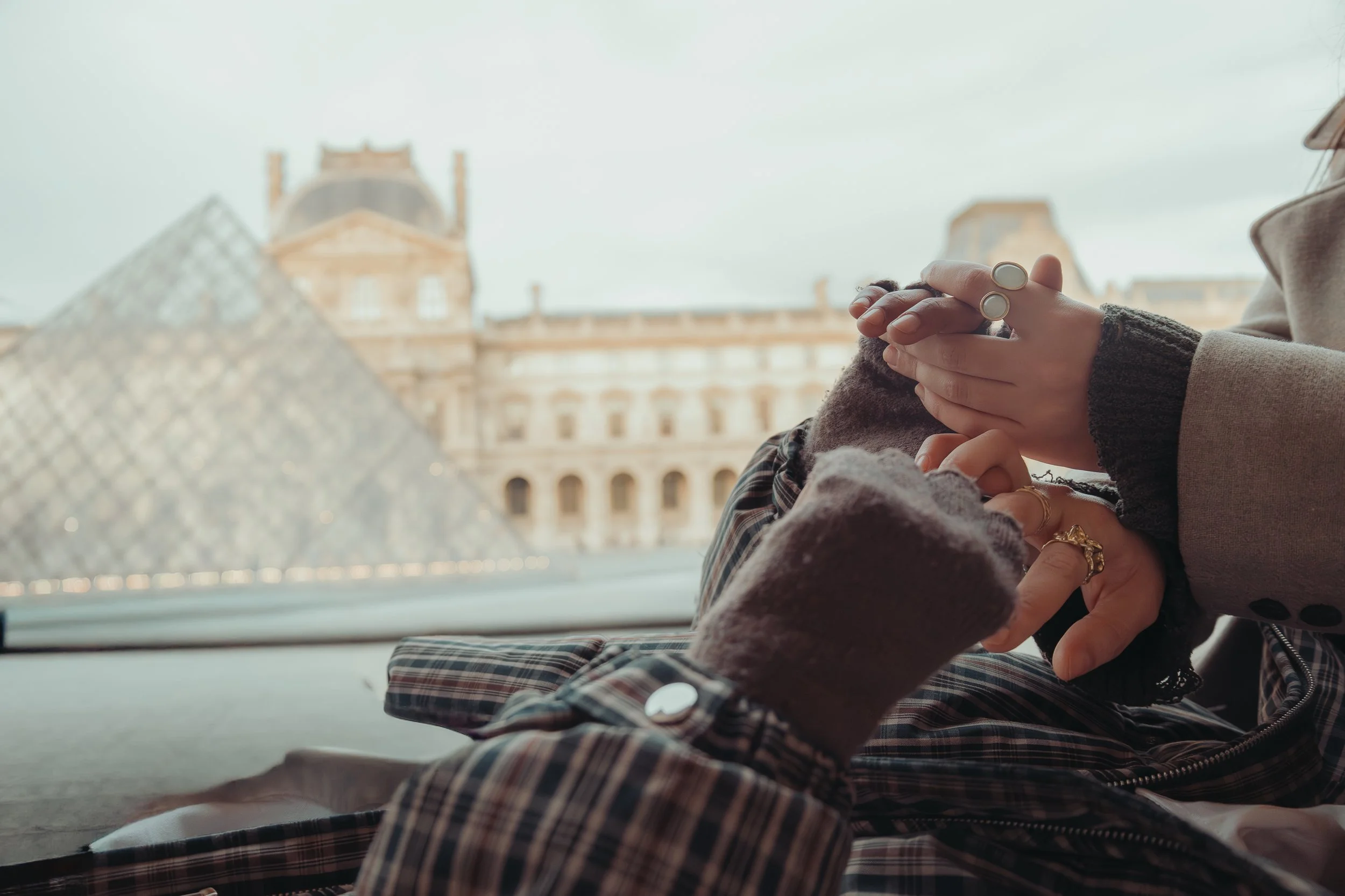 DalilaEtChelcie_Louvre-070.jpg