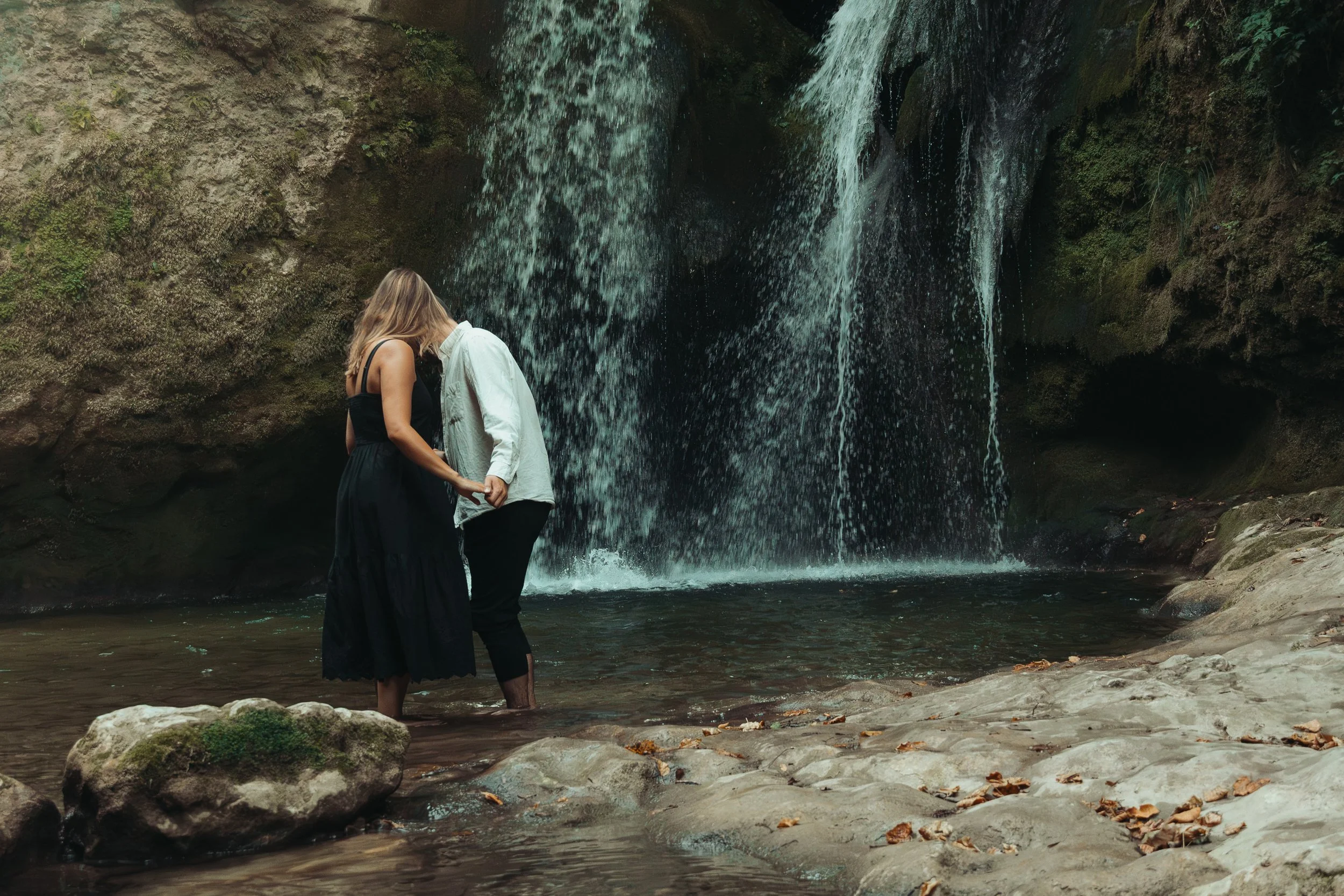 Marie Monod Photographe - Séance engagement mariage Auria et Hugo - tine de conflens-110.jpg
