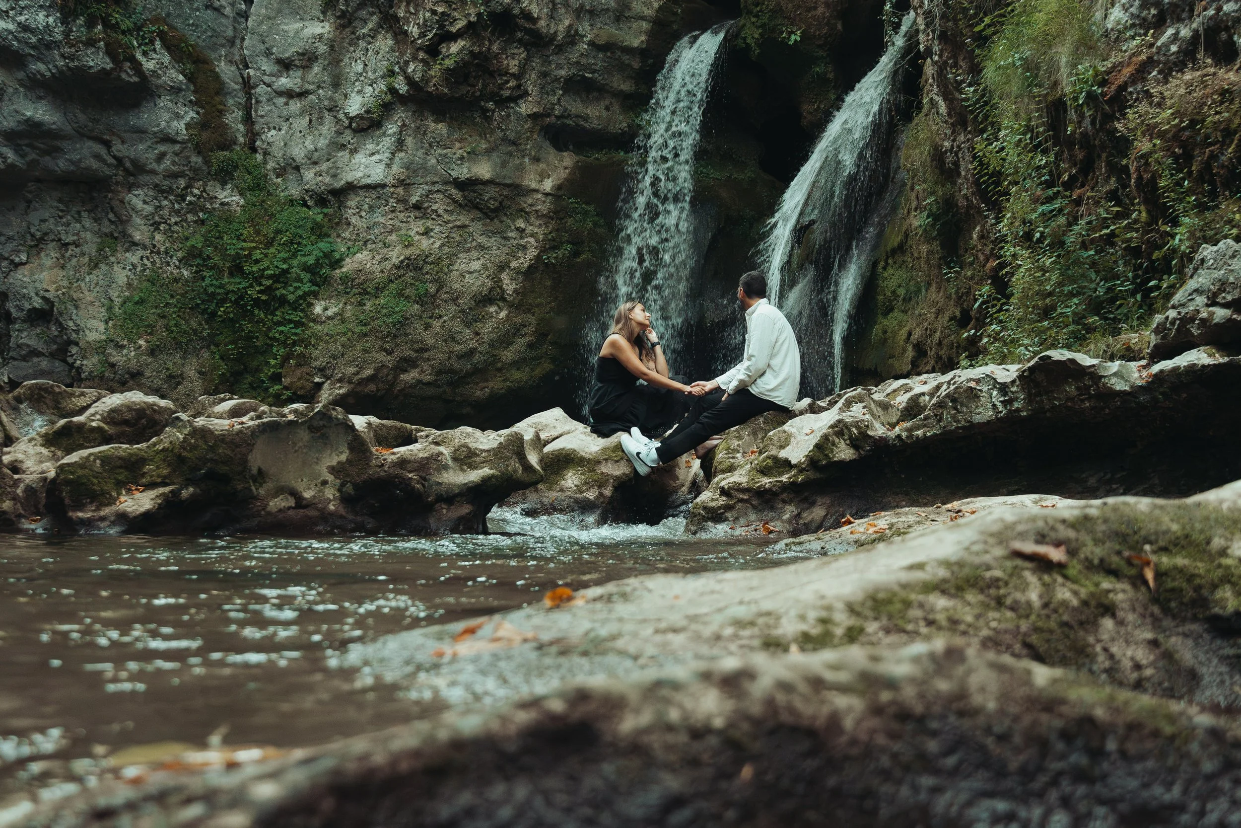 Marie Monod Photographe - Séance engagement mariage Auria et Hugo - tine de conflens-040.jpg