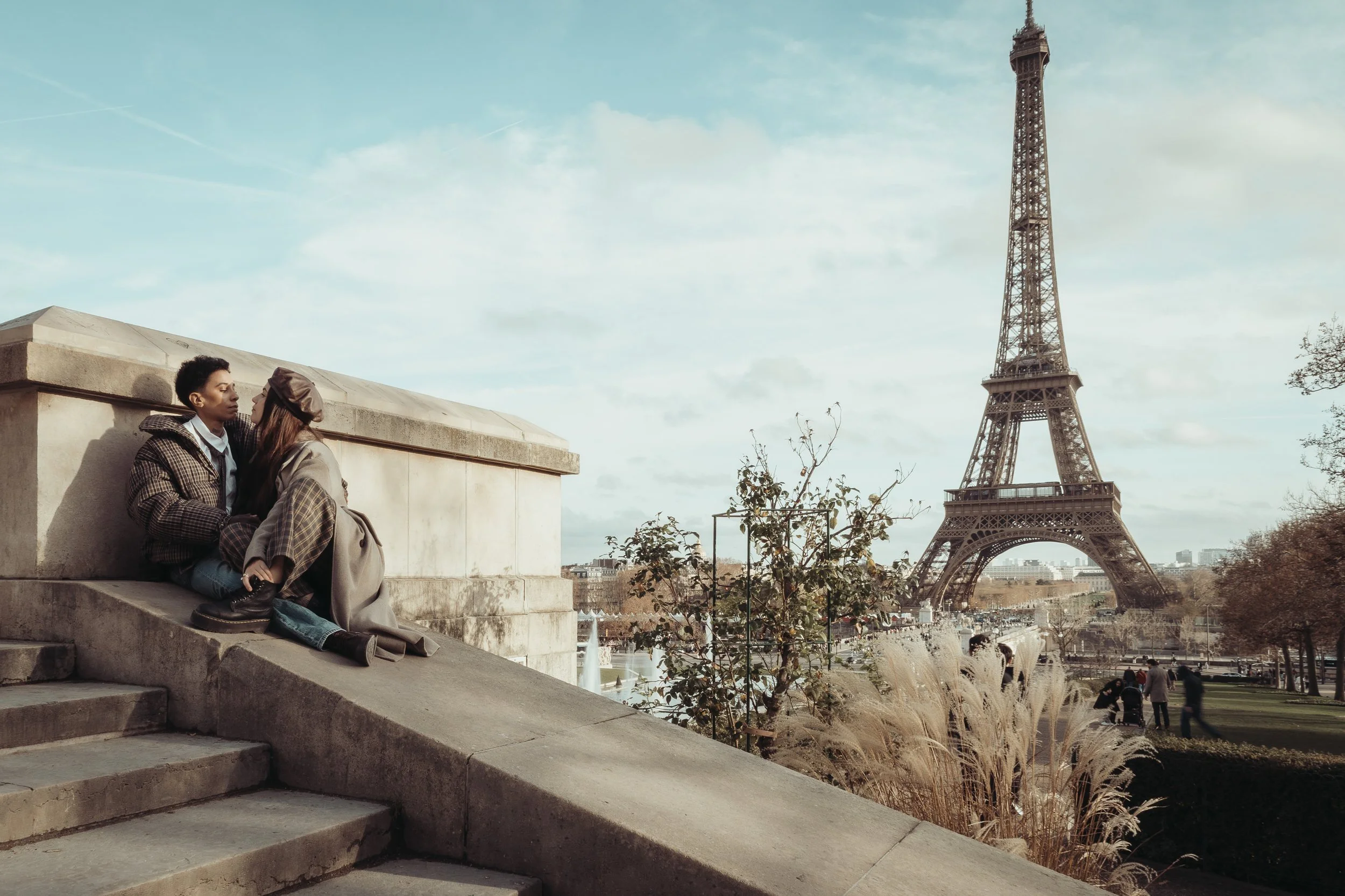 DalilaEtChelcie_Trocadero-07.jpg