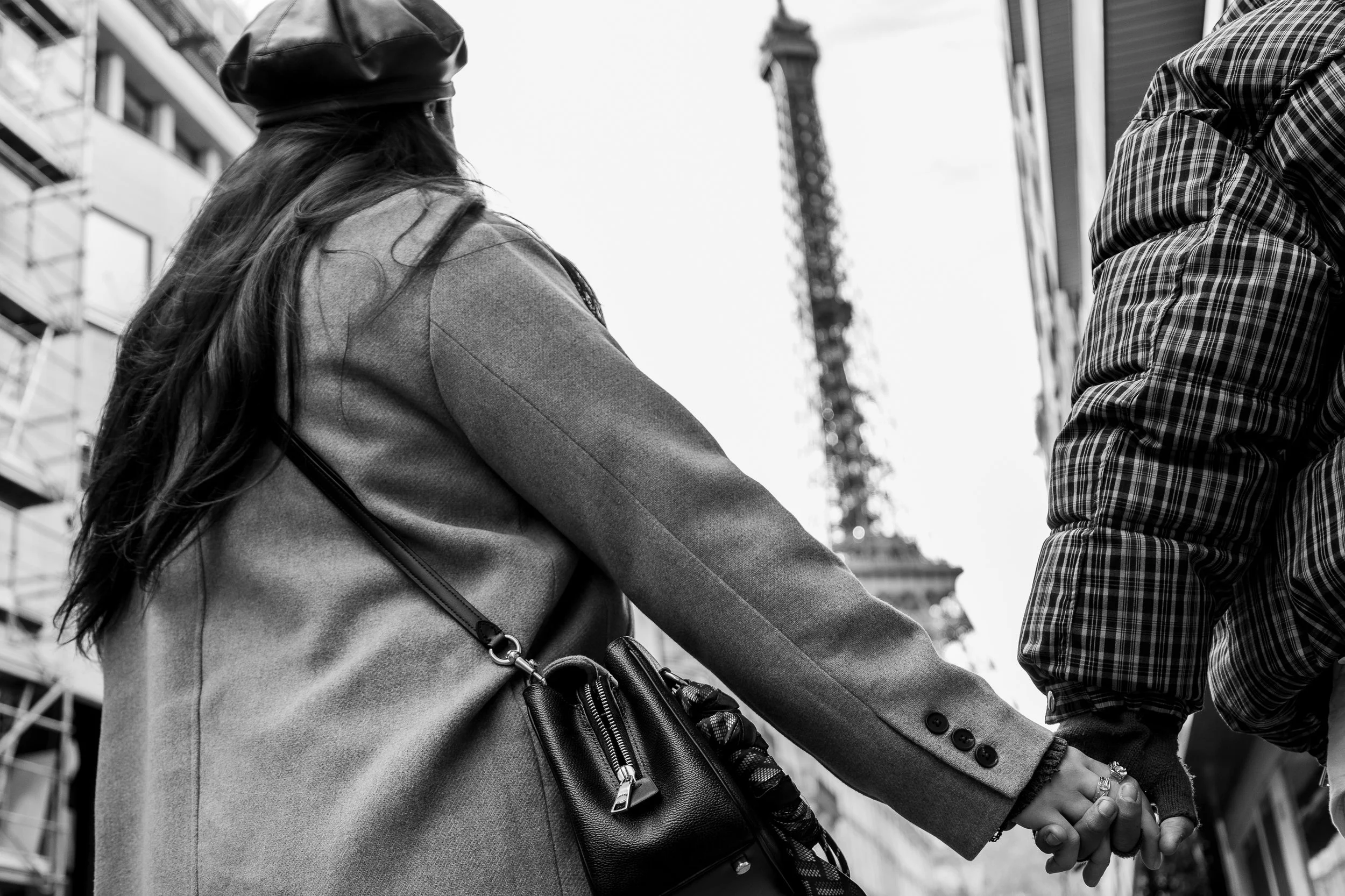 DalilaEtChelcie_TourEiffel_Rue-42.jpg