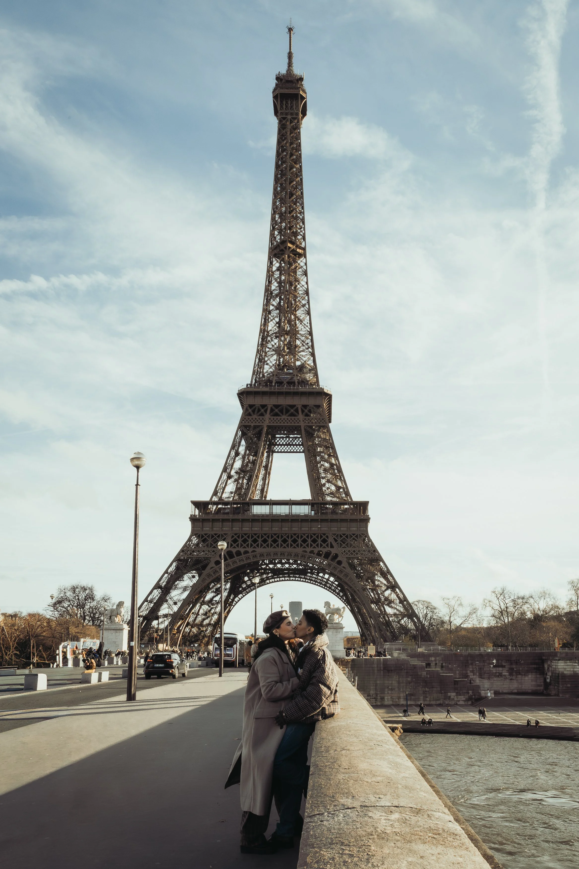 DalilaEtChelcie_TourEiffel_Quai-56.jpg