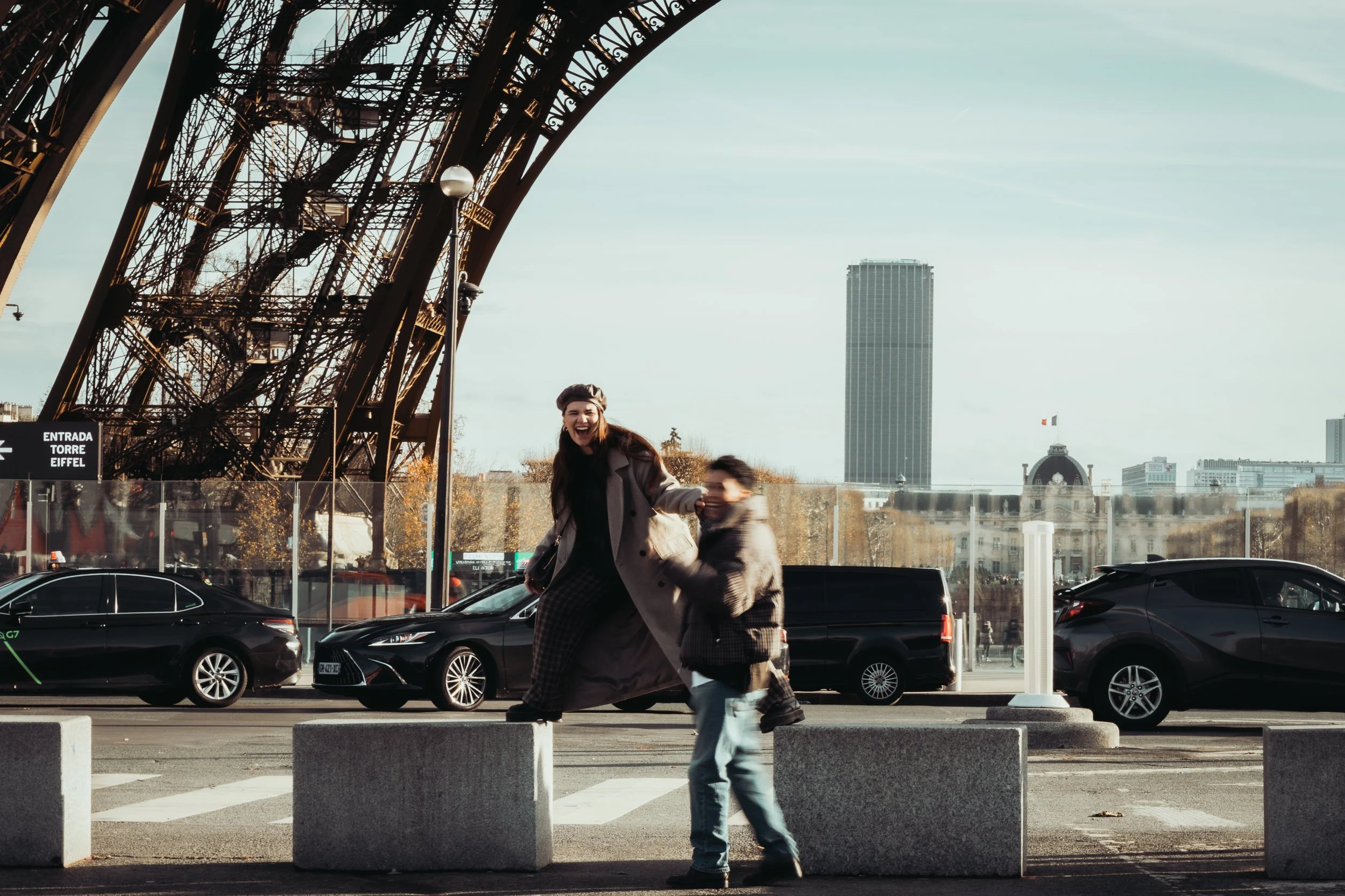 DalilaEtChelcie_TourEiffel_Quai-07.jpg