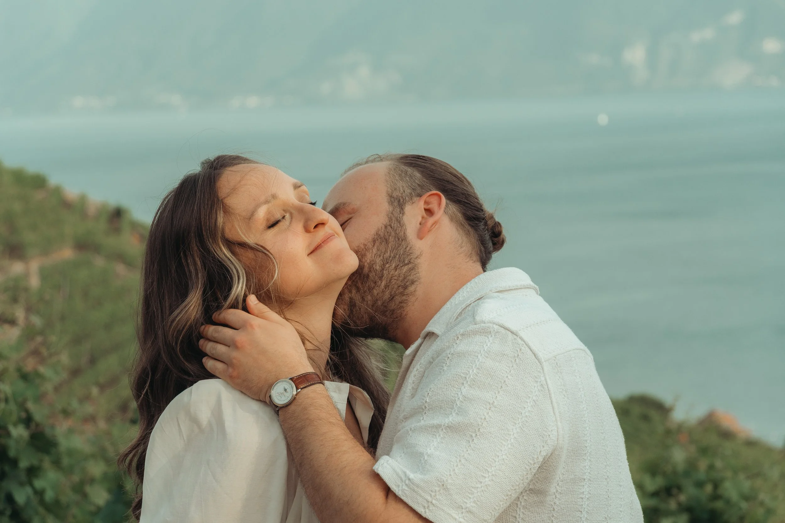 MarieMonodPhotographedEmotions_Engagement_Couple_MélanieEtEloi_Lavaux_39.jpg