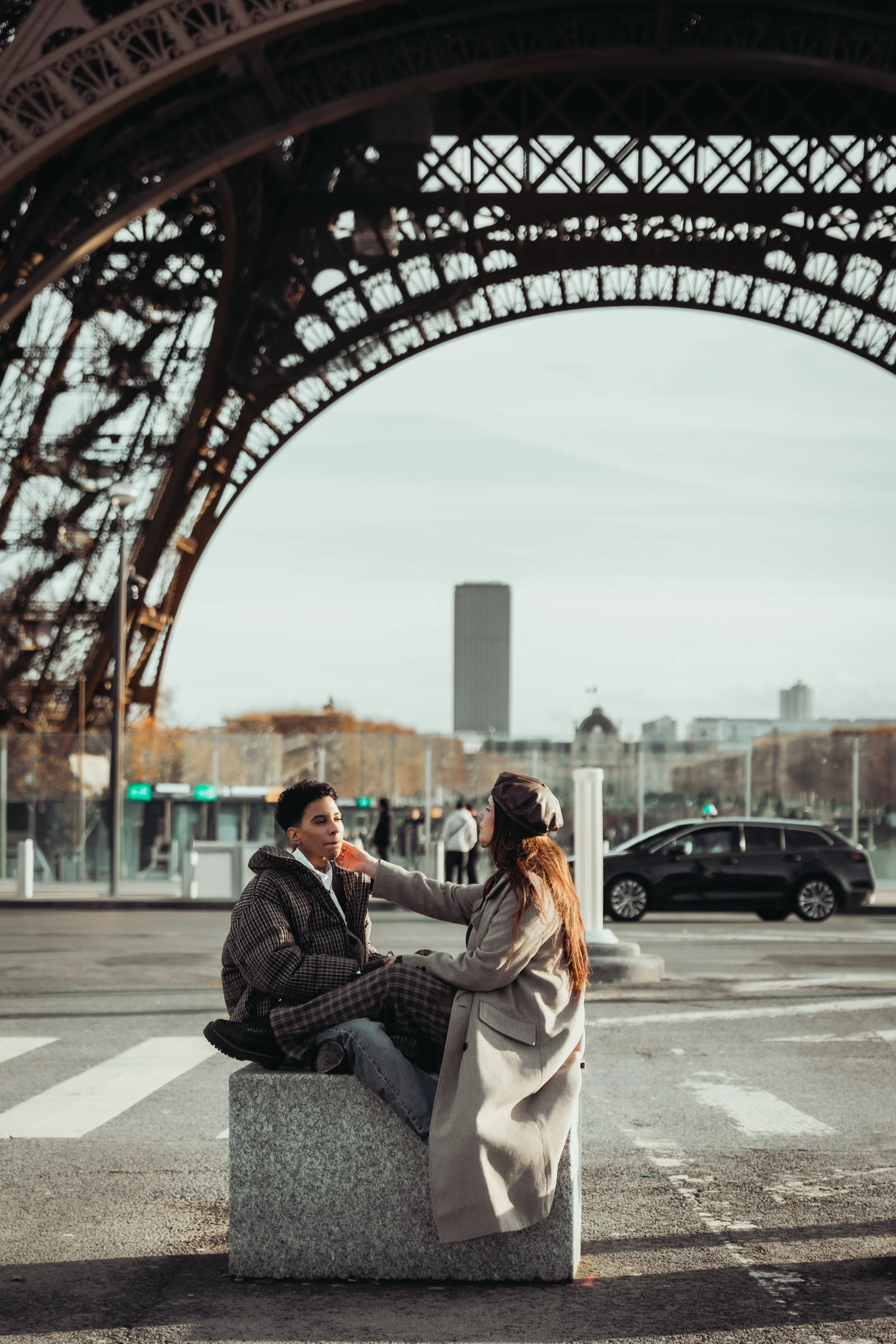 DalilaEtChelcie_TourEiffel_Quai-50.jpg