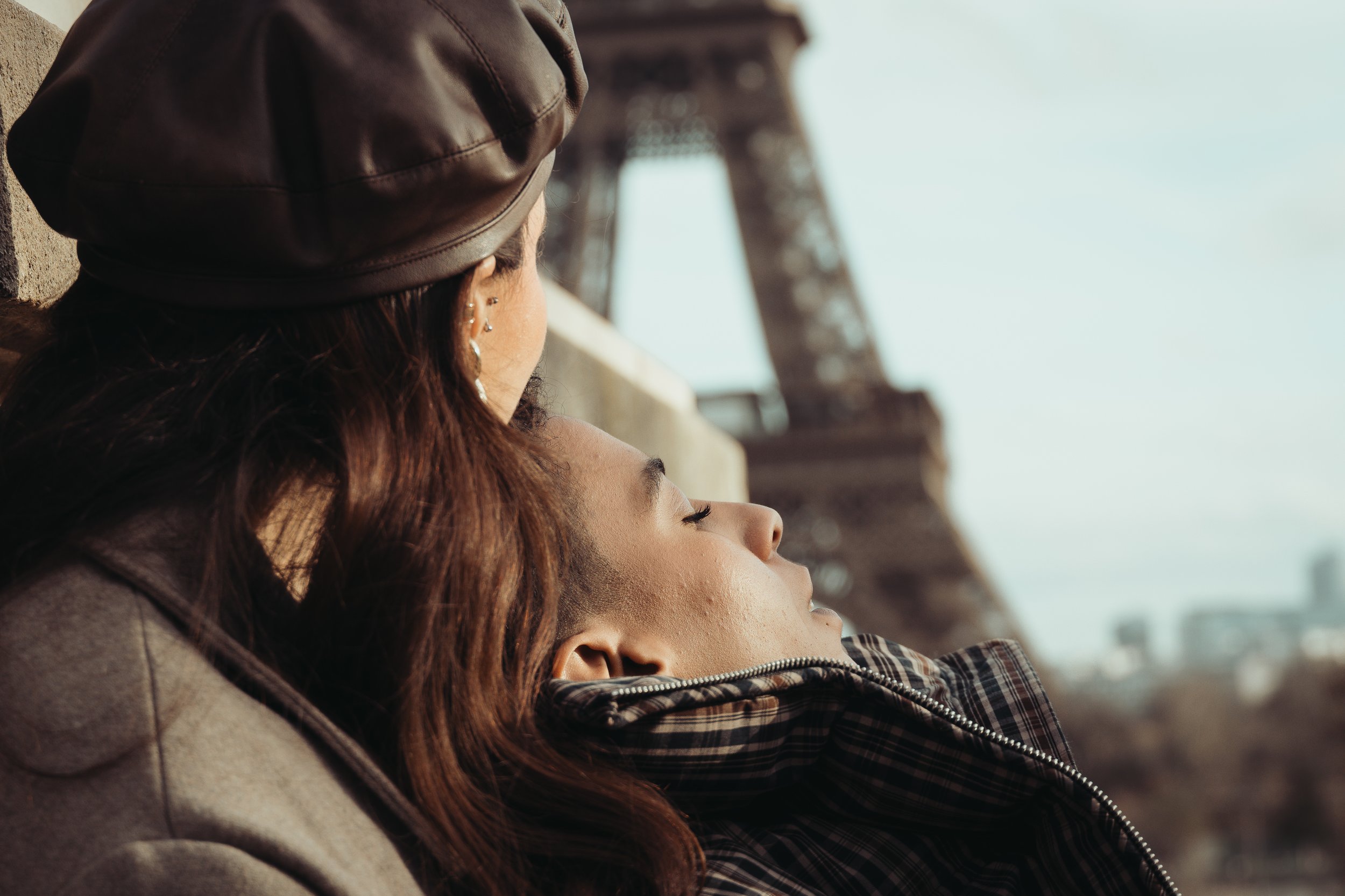 DalilaEtChelcie_Trocadero-36.jpg