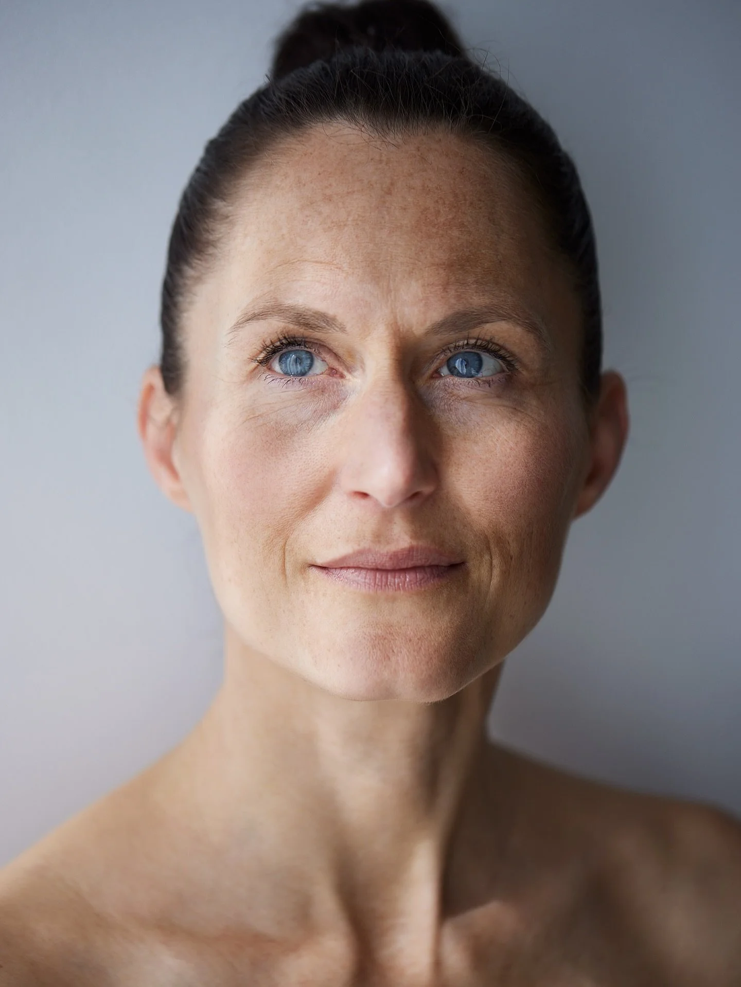 Light &amp; woman. Nothing else. No mask, no filter. No trying, no pretending. No performance. 

Only being. Essence. Nature. Oneself. 

NOOR WOMAN. 
Noor means light. Not physical light, but inner, conscious, and existential light.

After photograph