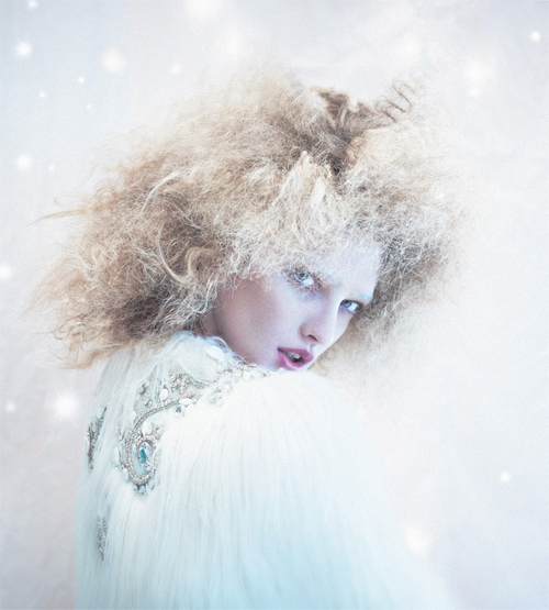 Courtesy of Fashion Photography Blog . 