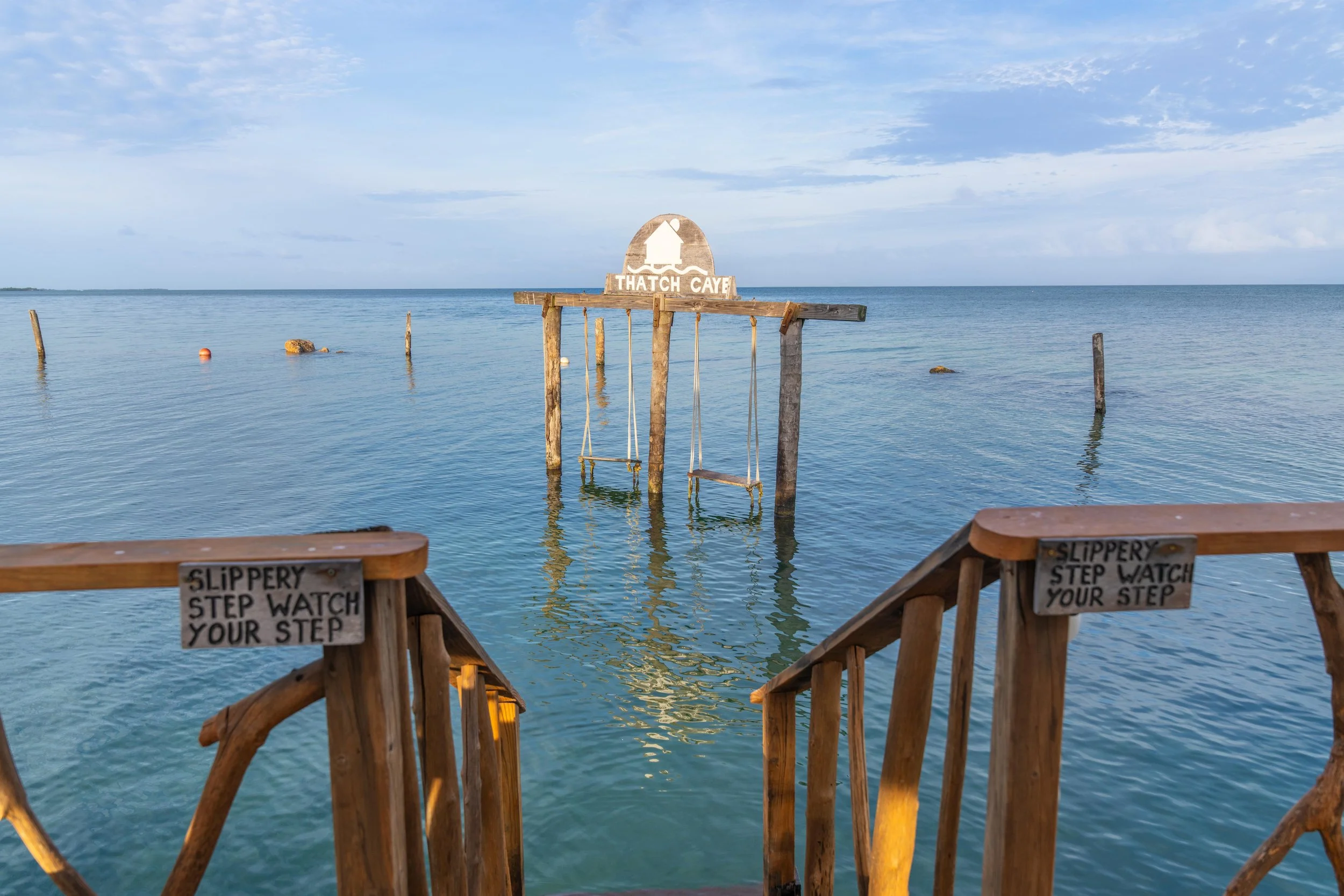 AspenCierraPhotography_ThatchCaye-3.jpg