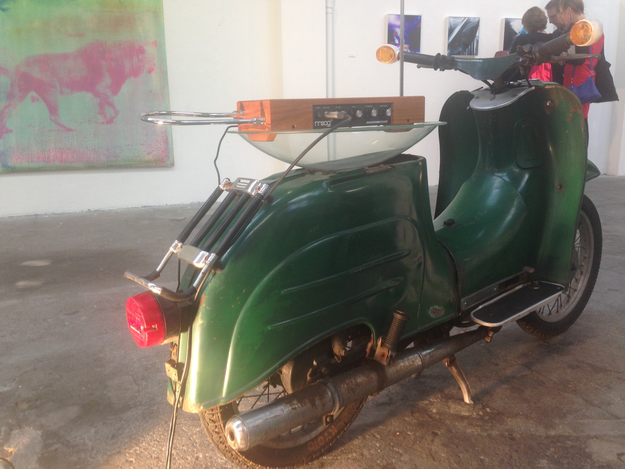 Robert Chambers, Motor Byte, 2016 Vespa scooter, theremin, amplifier
