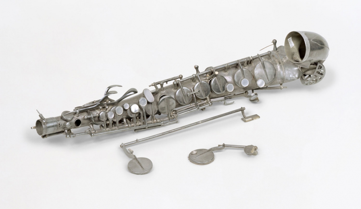 Susan Philipsz, War Damaged Musical Instruments, 2016