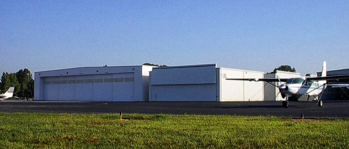 hj hangar crop - Copy.jpg