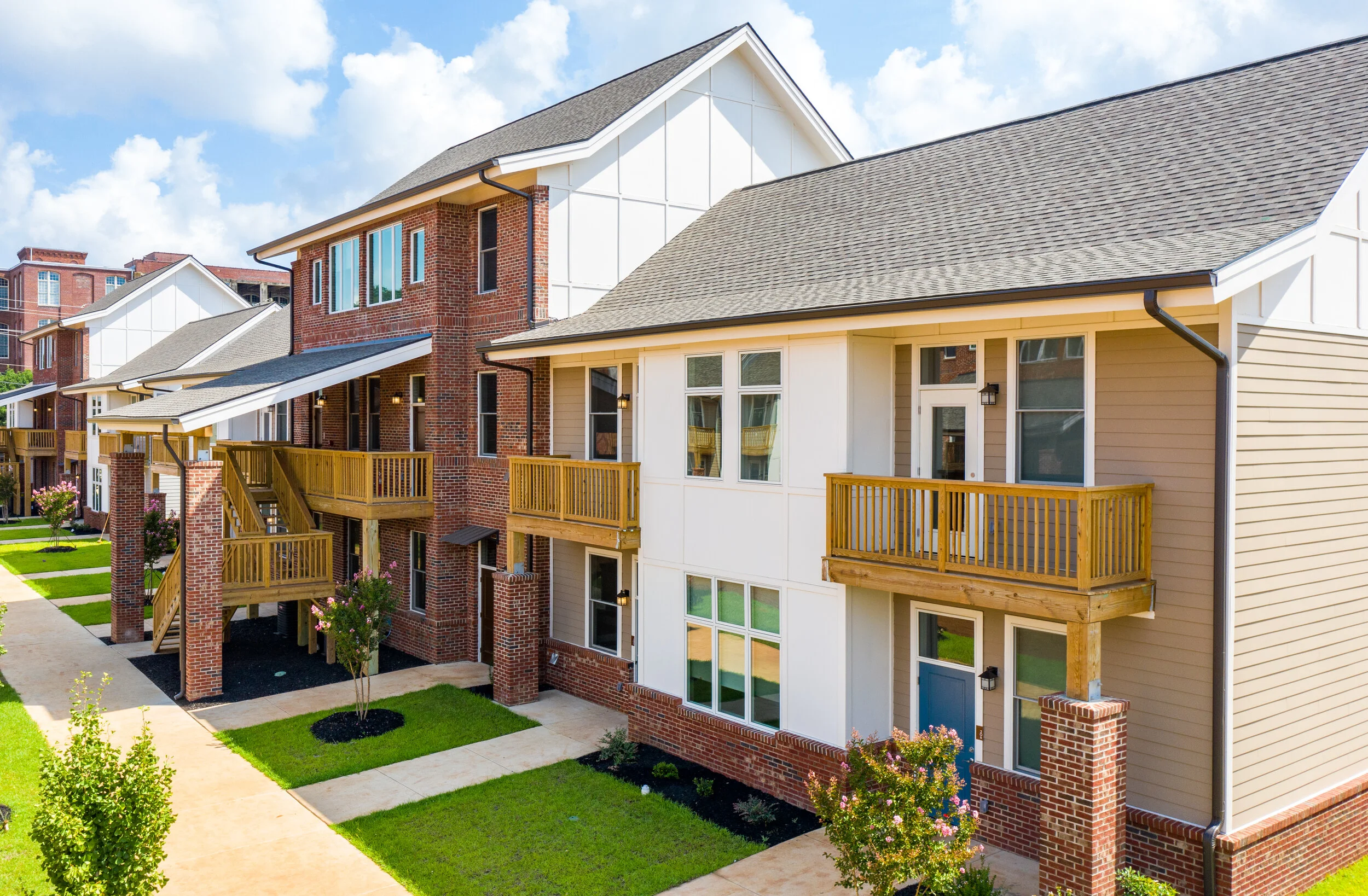cottages_exterior_july_2020-2.jpg