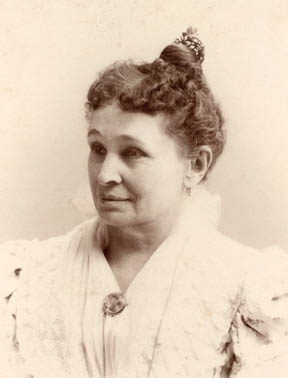 Helen Carpenter c.1900-1910