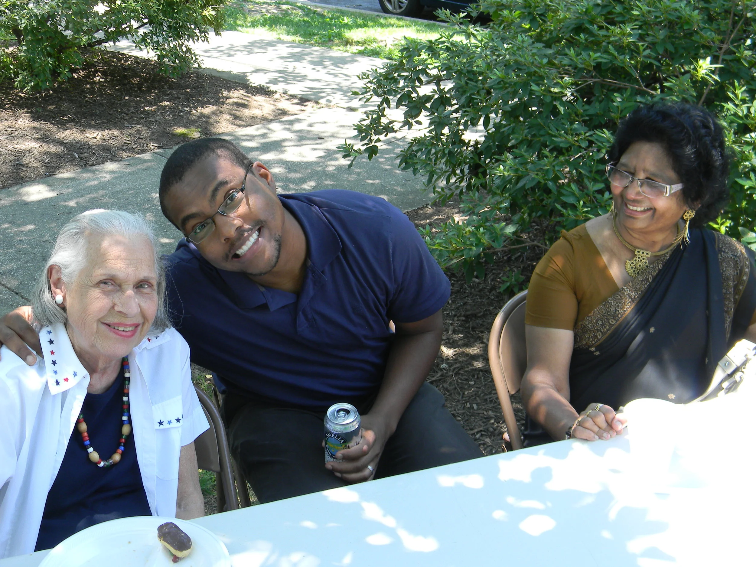 SUNDAY, JUNE 11: CELEBRATING OUR CREATOR GOD IN WORSHIP (11 AM) & PICNIC (NOON)!