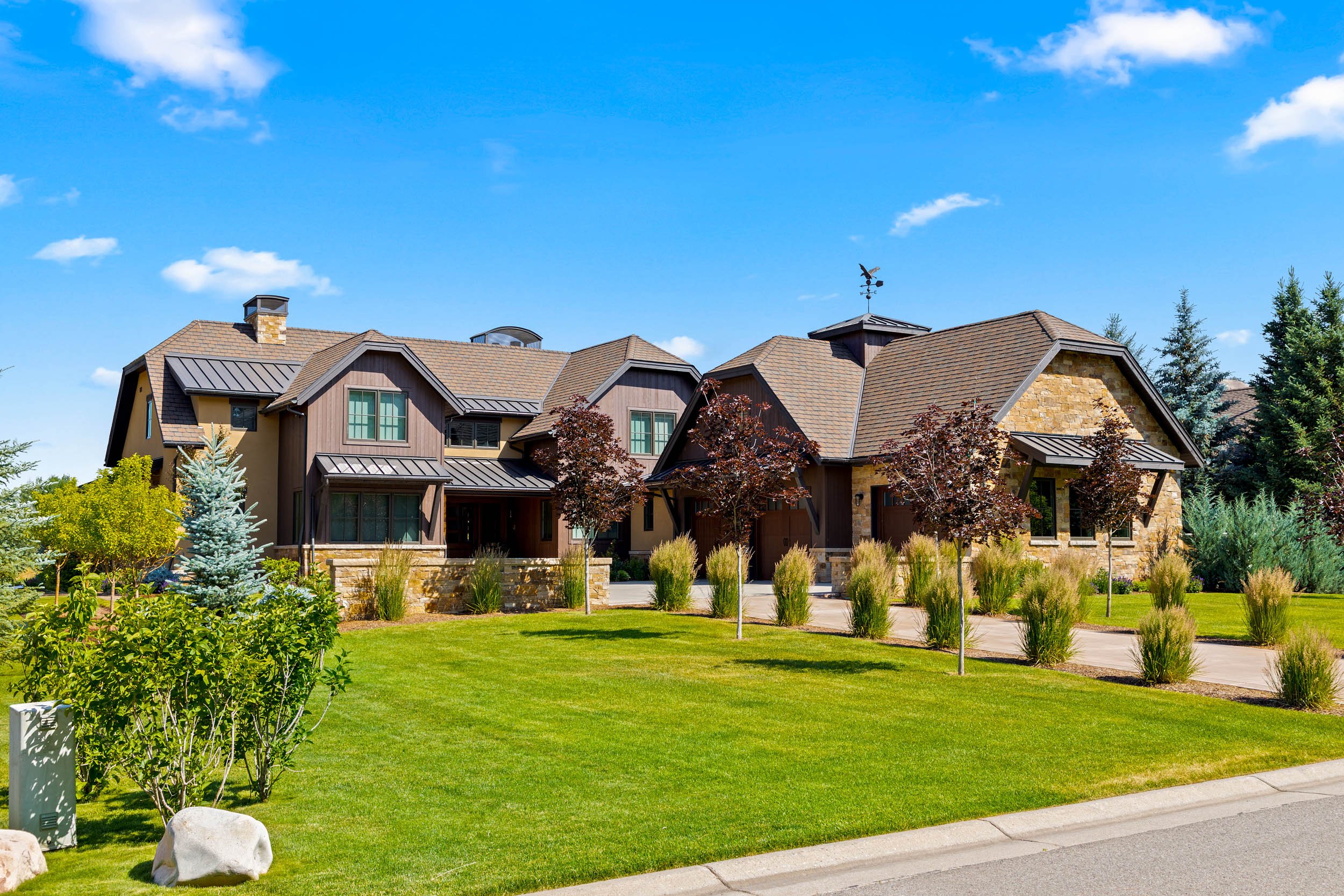 109 West Diamond A 2025-001.jpg