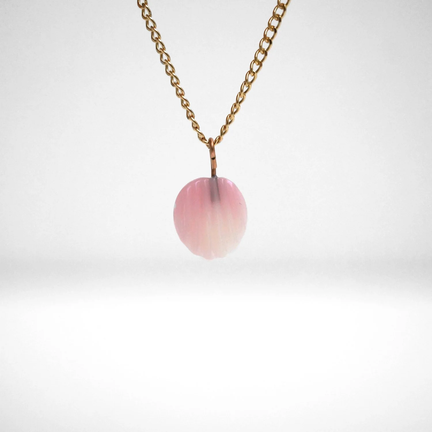 Small Coquille Necklace