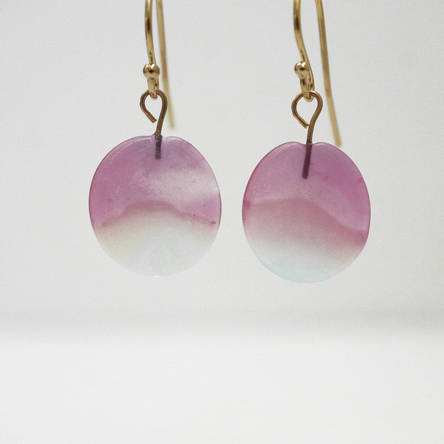 magenta sunset earring