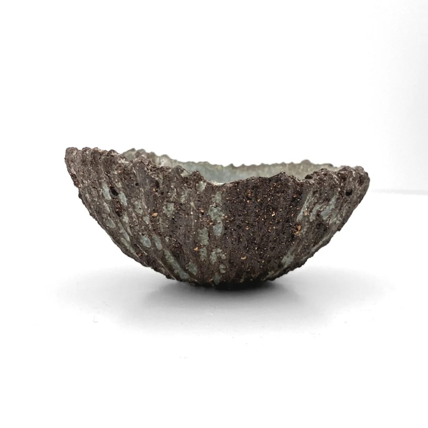 jagged.bowl.64C.jpg