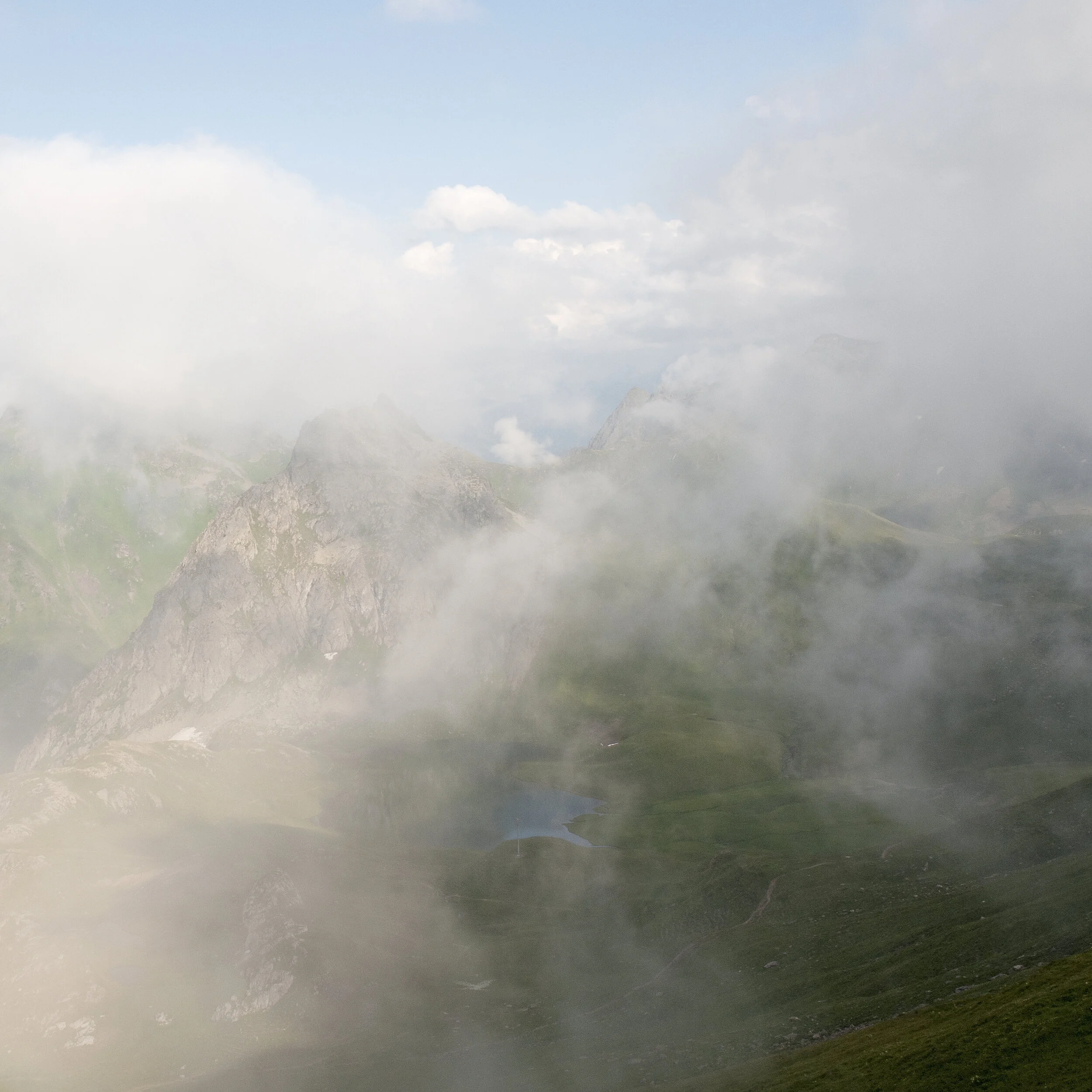 2011_07_Alp_Landscape.jpg