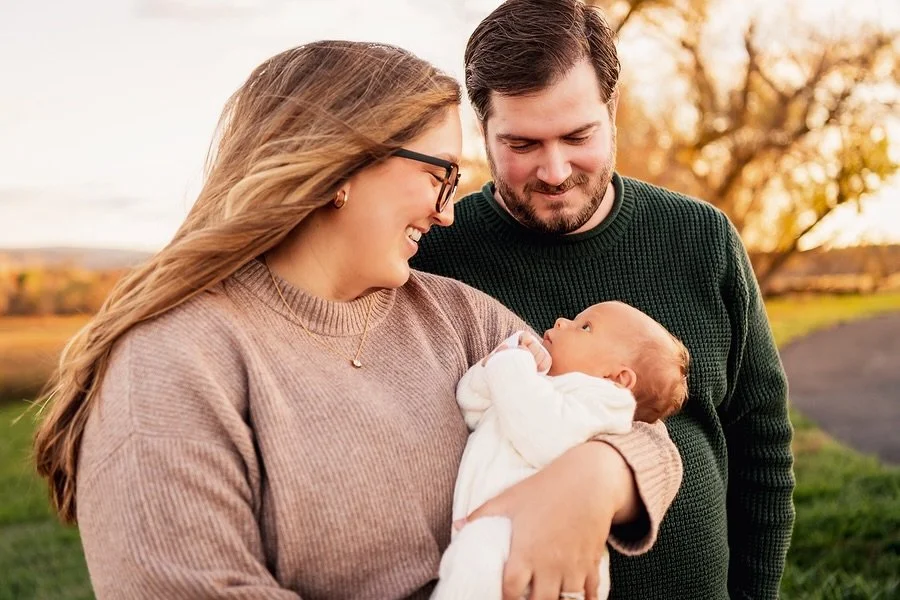 The Ryan Family | 2025

#familysession #familyminis #minisessions #familyphotos #fallminis #newborn #babyboy #upstatenyfamilyphotographer #saratoagaphotographer #capitalregionphotographer #upstatenyfamilies #battlefield #saratoga #saratogacounty #nik