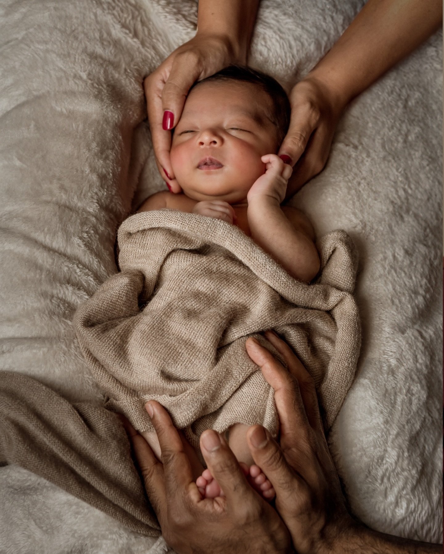 Baby Mica | Newborn 2025

#newborn #newbornphotography #newbornsession #babyboy #familyphotography #athomenewbornsession #upstateny #capitalregion #albanycounty #saratogacounty #nikonusa #upstatenyphotographer #photography #photographer #518