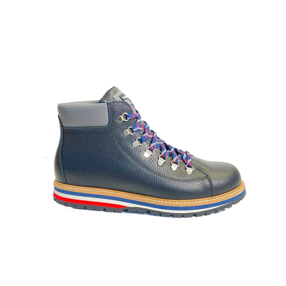 Ariel Uomo Blue_edit.jpg