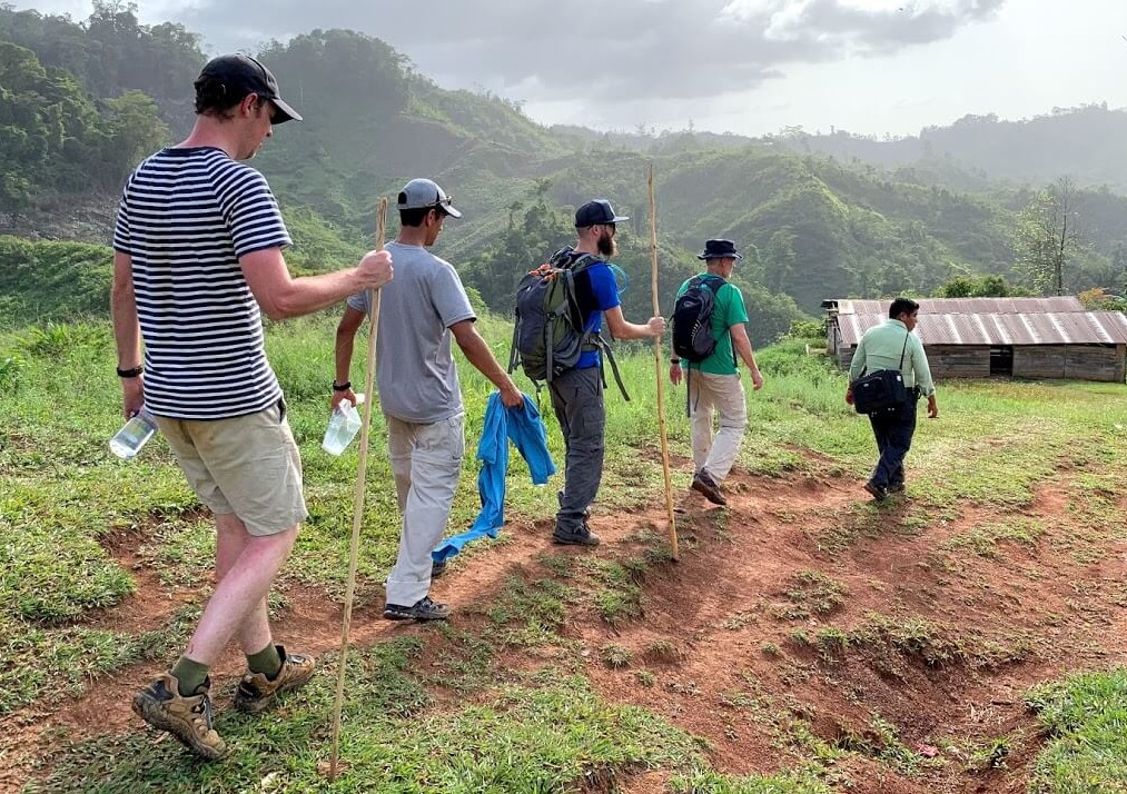 From left to right, the Benbrook team consists of Cody Lawrence, Joe Velasquez, Tim Tucker, and Pastor Todd Pylant. Leading the way is German Tzi, the director of missions for a Kekchi Baptist Association of churches. This week, we hiked to four out-of-the-way places to encourage new believers in the start-up of new churches. On our first day, German took us to a mountain village called Volcan Semux.