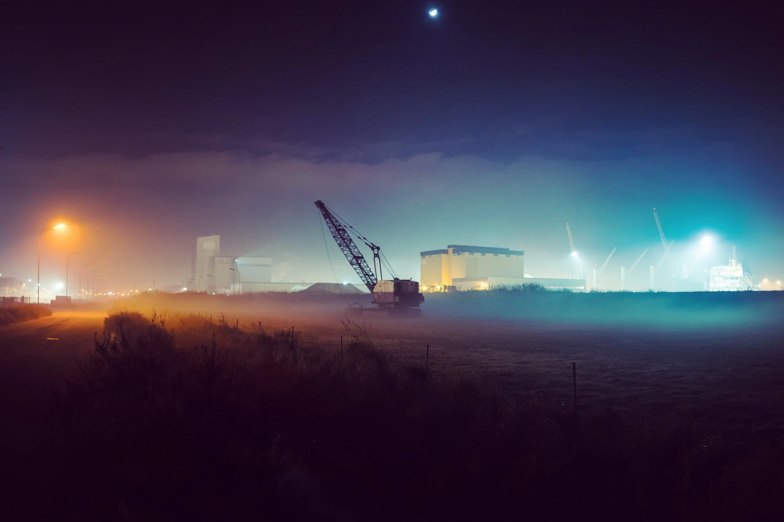   Foggy Po Valley   The Po Valley,&nbsp;Po Plain,&nbsp;Plain of the Po, or Padan Plain (Italian:&nbsp;Pianura Padana, or Val Padana) is a major geographical feature of Italy. It extends approximately 650 km (400 mi) in an east-west direction, with an