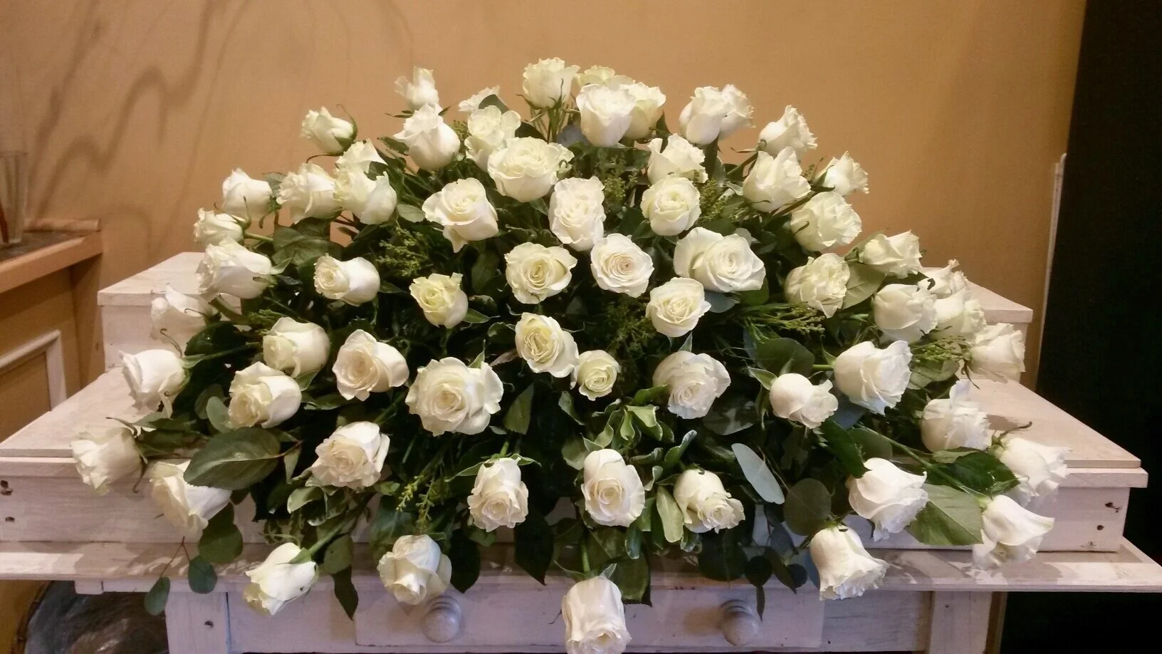 largewhiteroses - Copy.jpeg